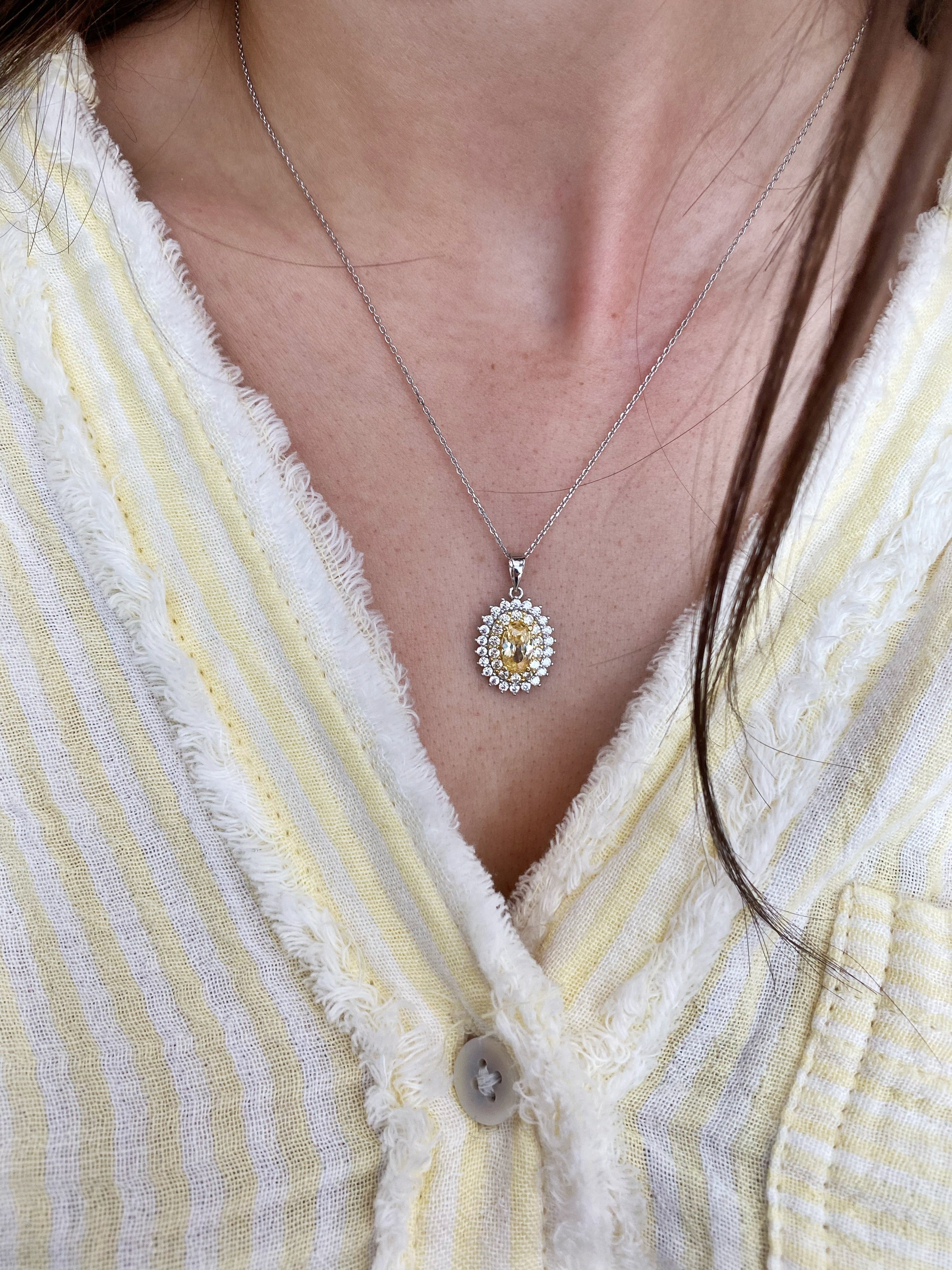 Collier NO.16 \ Dernière chance