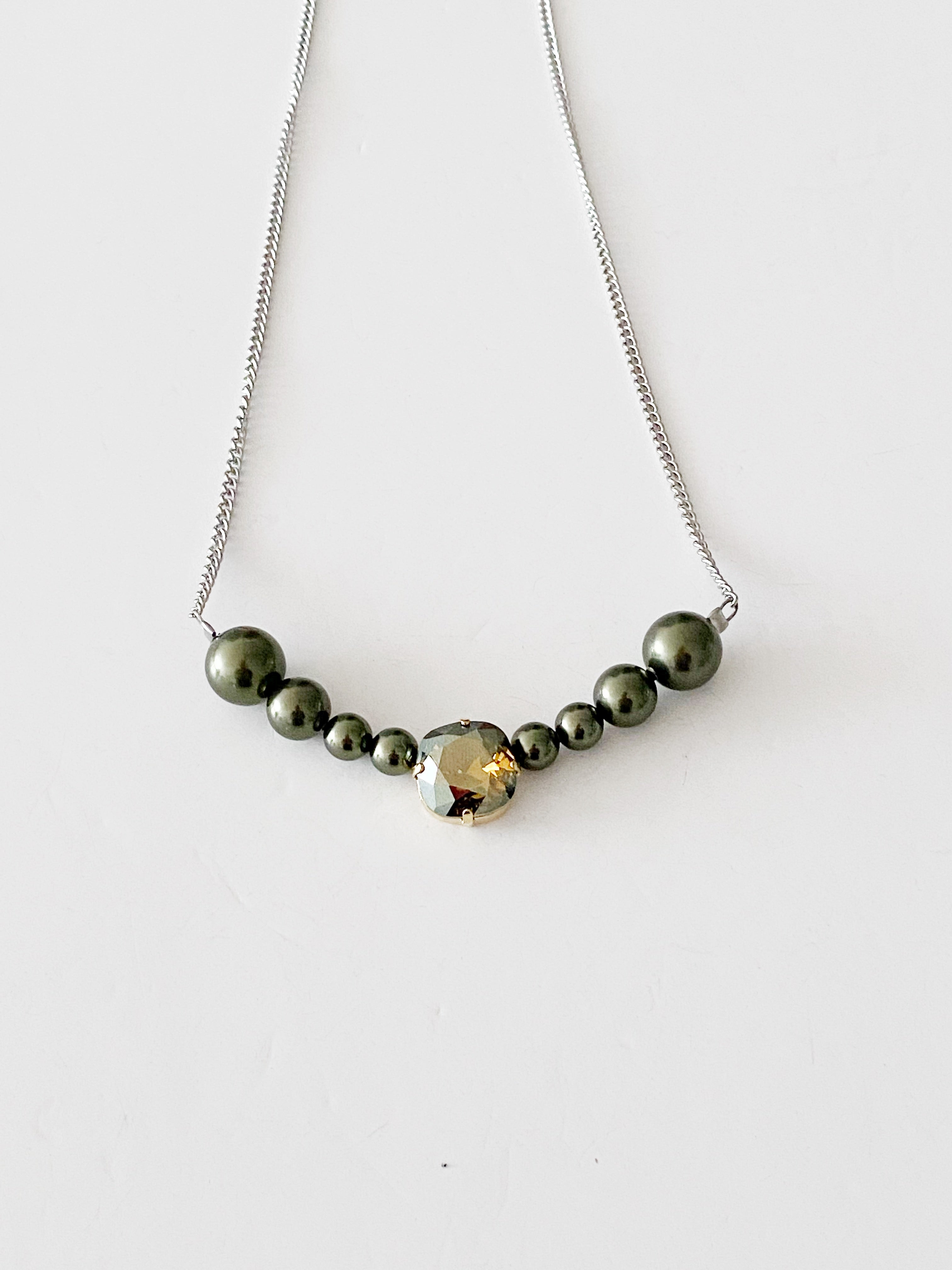 Collier Cammieđ