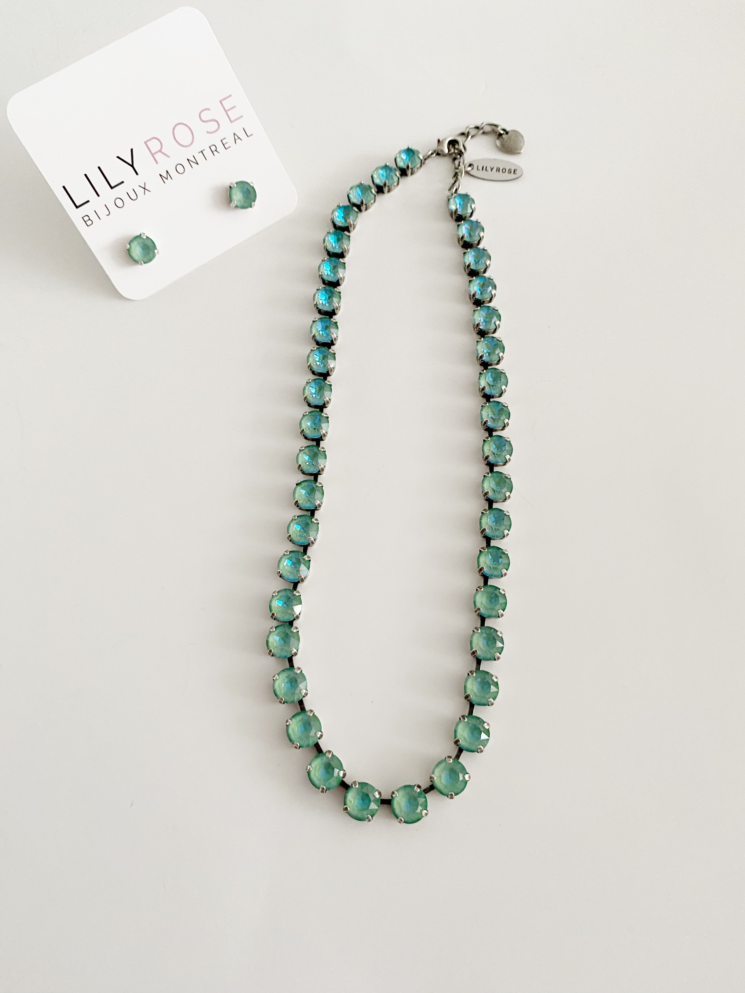 Collier Safira \ Silky Sage + boucles d"oreilles en đ