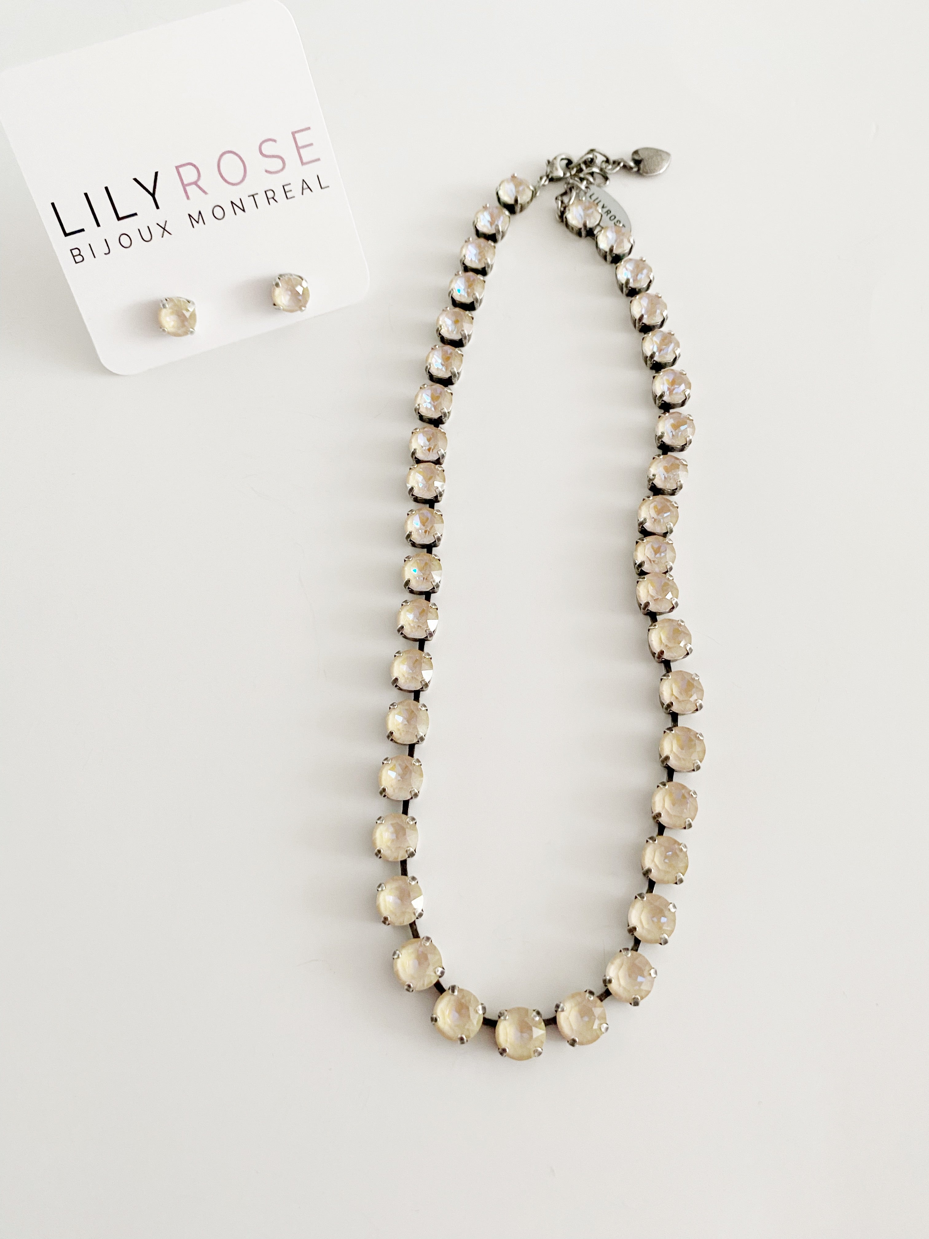 Collier Safira \ivory cream+ boucles d'oreilles en đ
