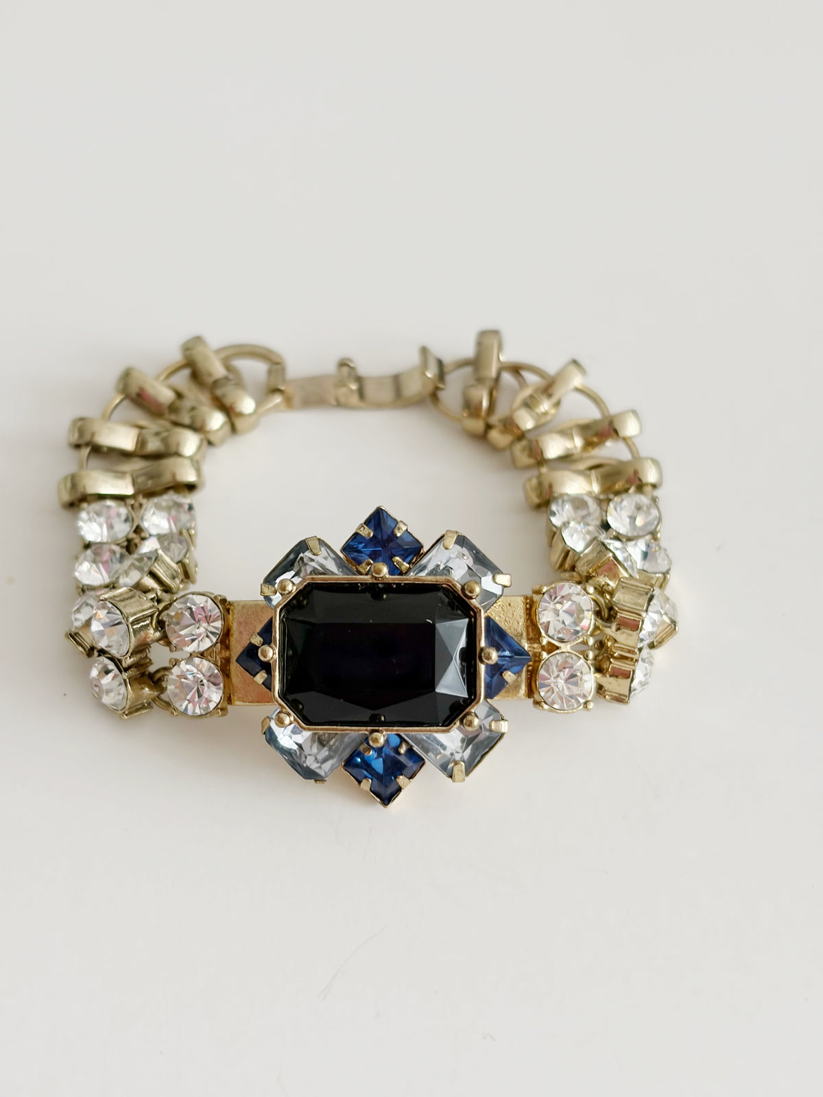 Bracelet vintage X Versailles NO 3