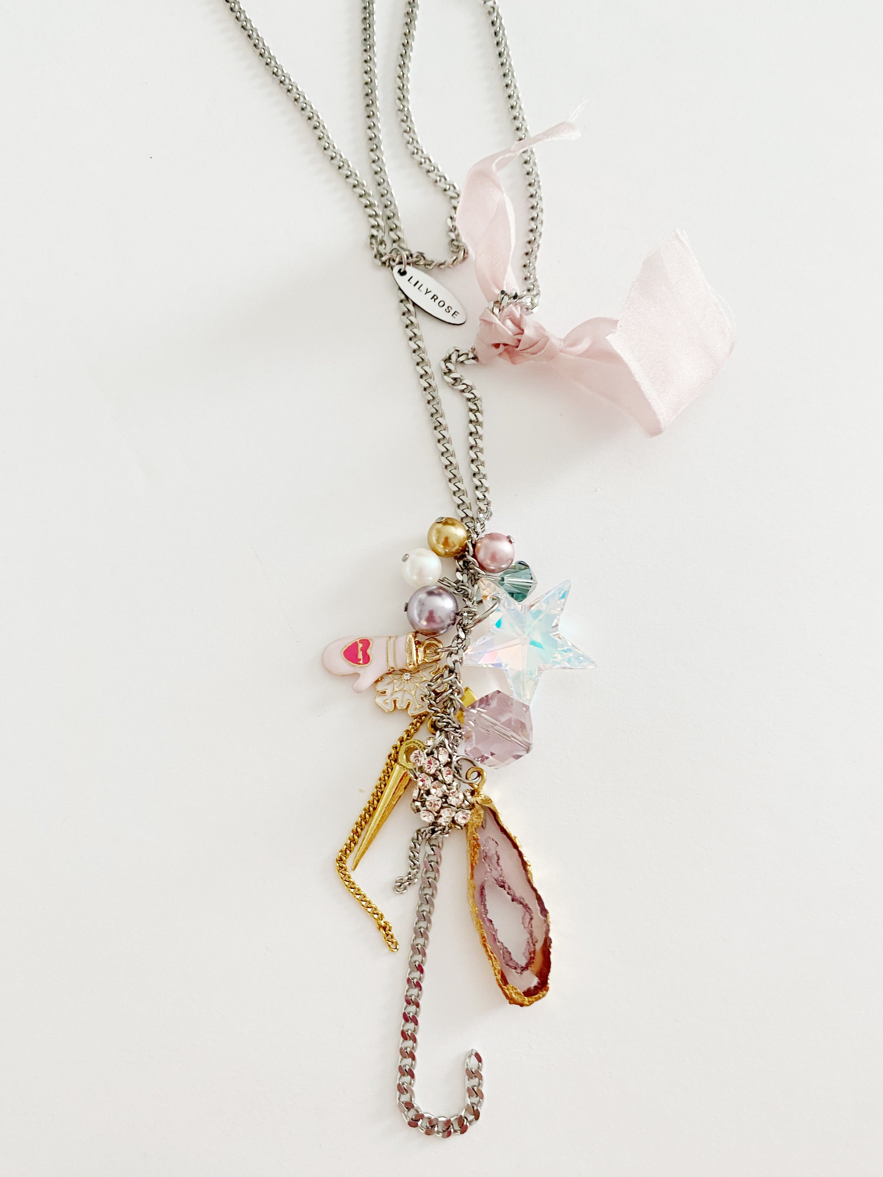 Collier long Erinđ
