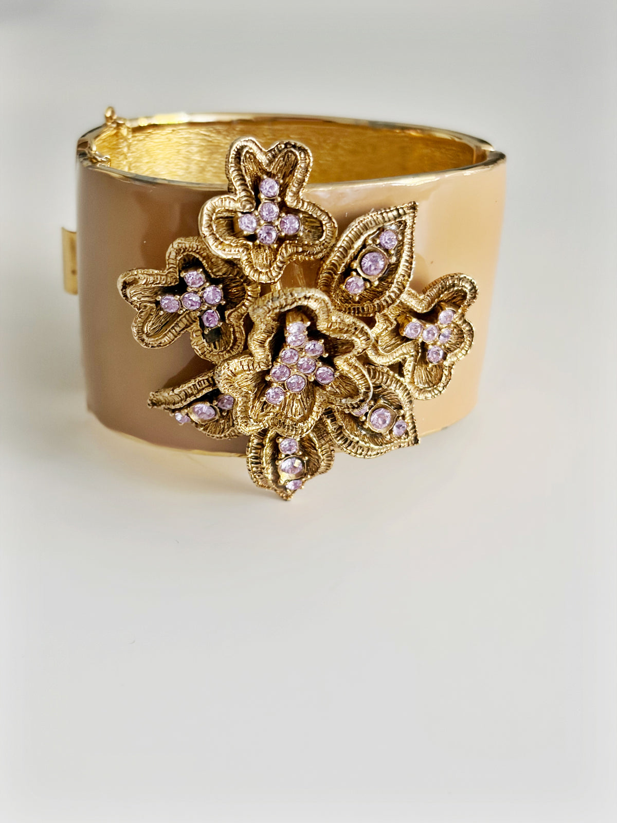 Bracelet vintage X Versailles NO 24 ( tiroir de Julie đ)