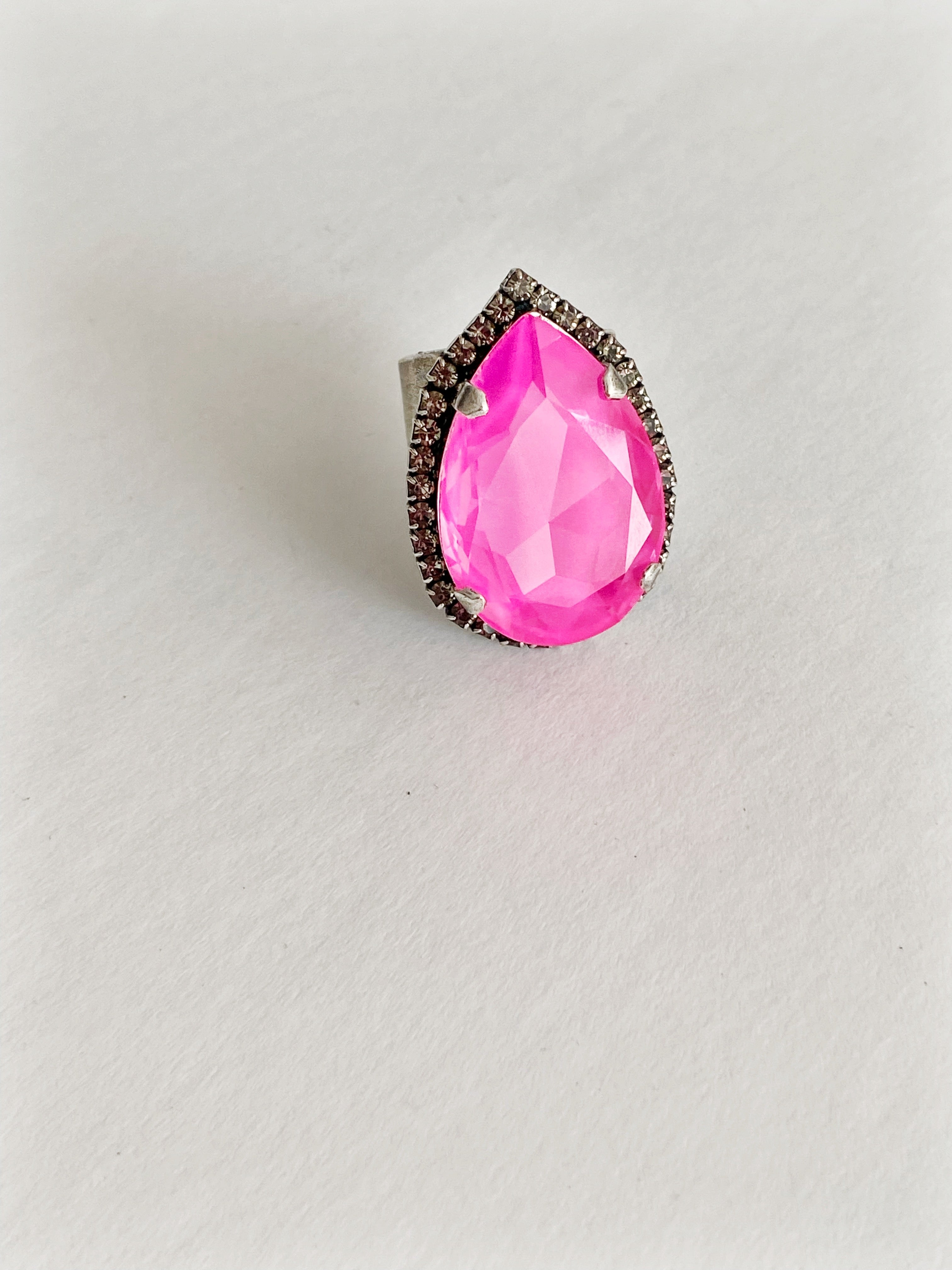 Bague cocktail Morgan \spécial 18 ans LR 🎉\ neon pink
