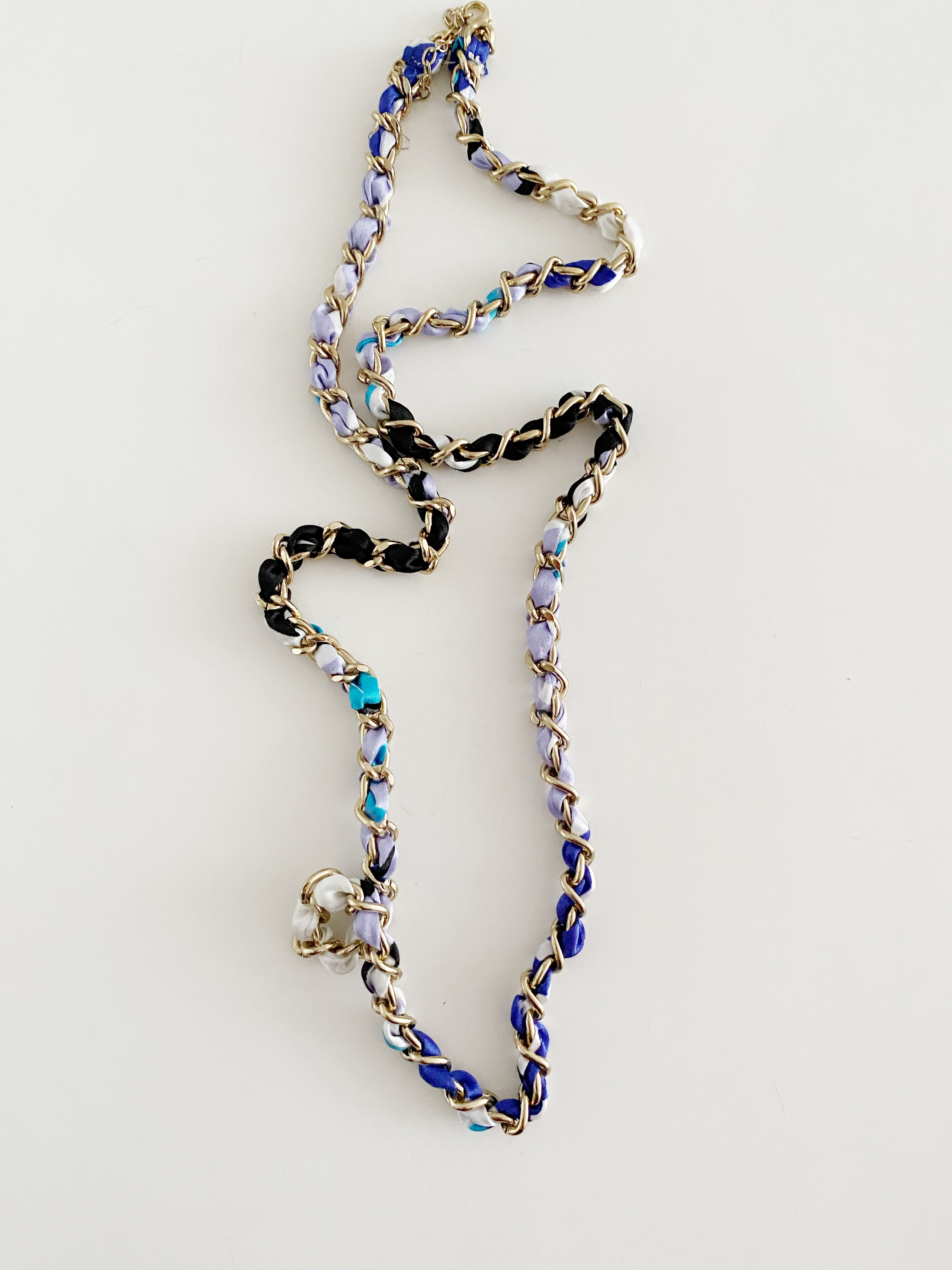 Collier long VINTAGE H-23