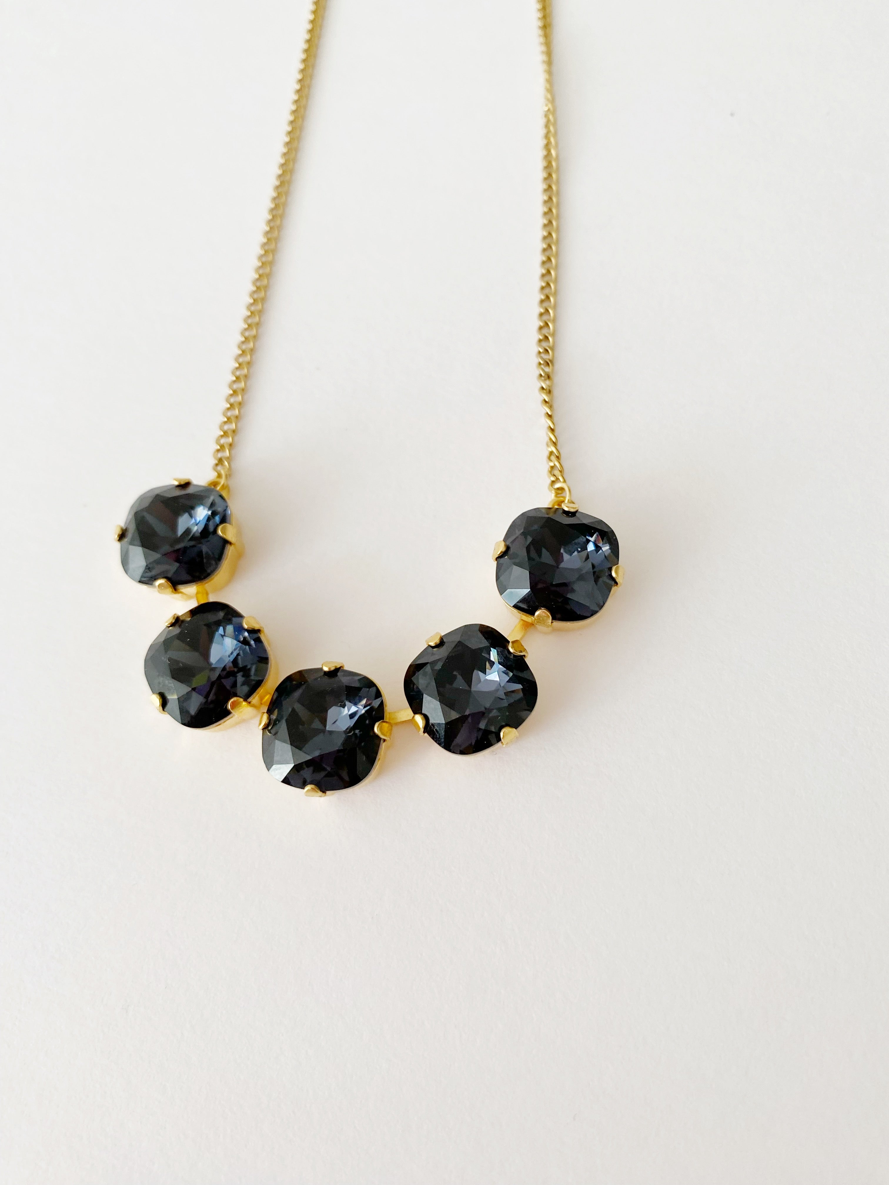 Collier Winona \graphite