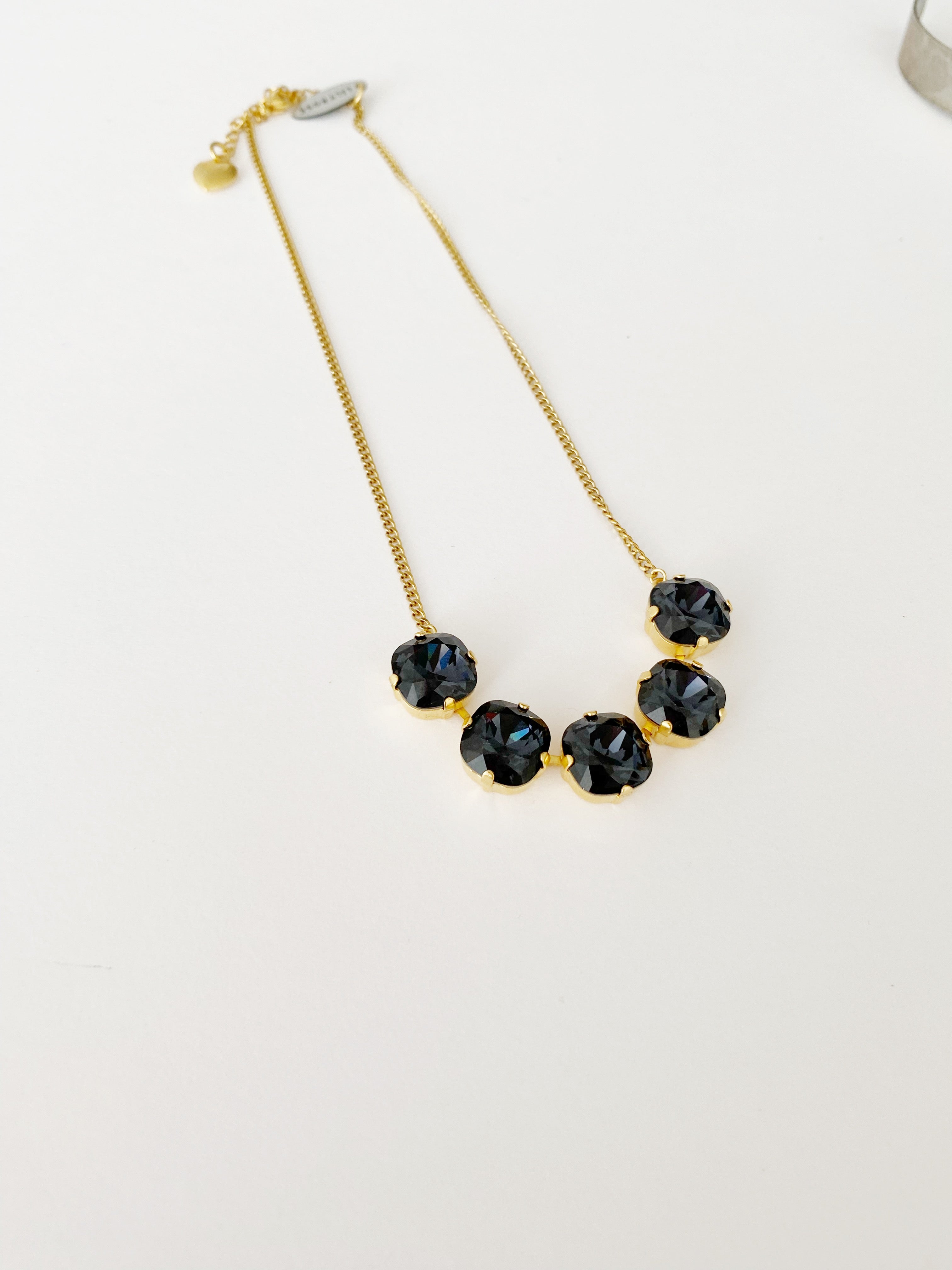 Collier Winona \graphite