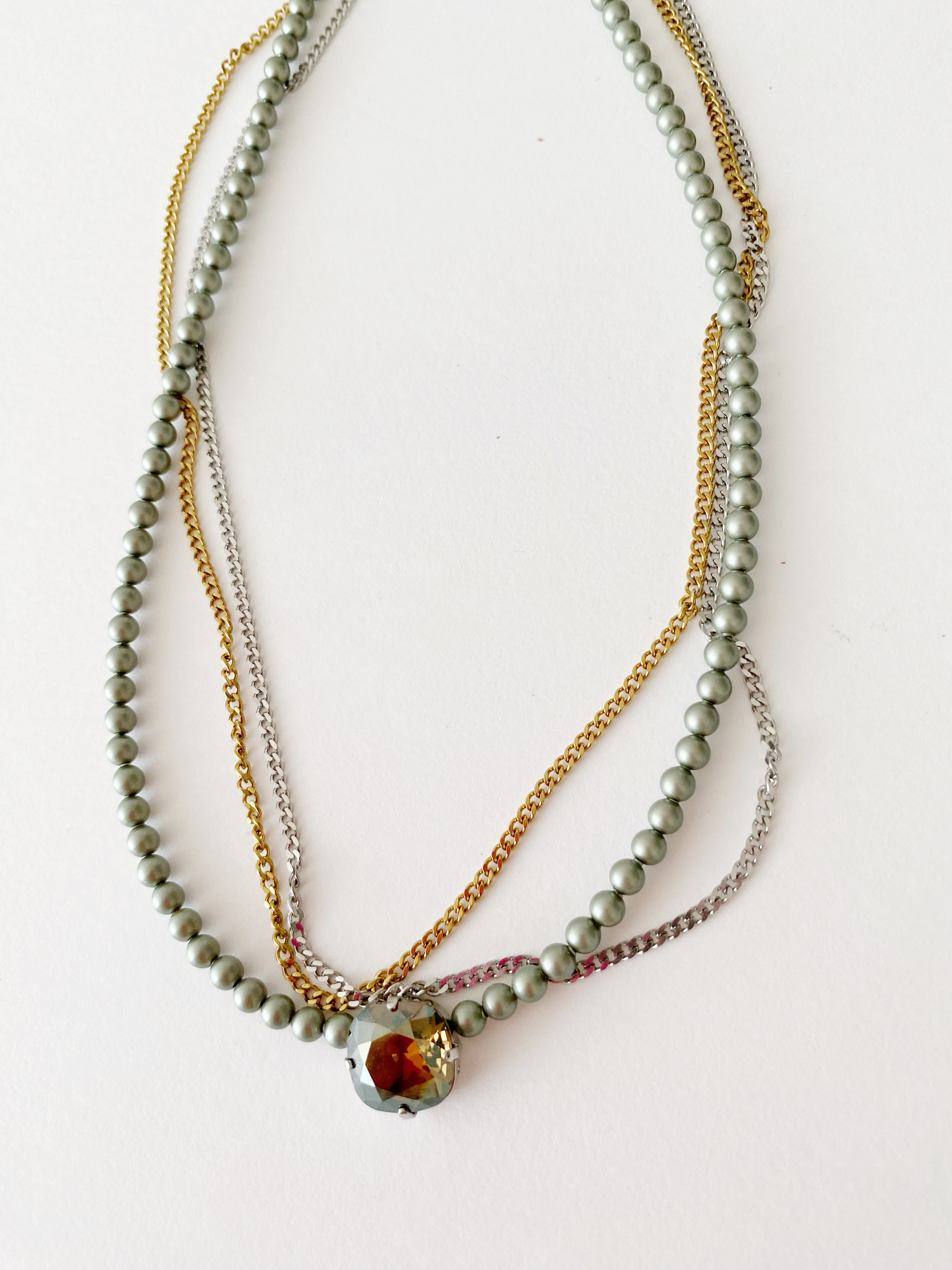Collier INDIA kaki