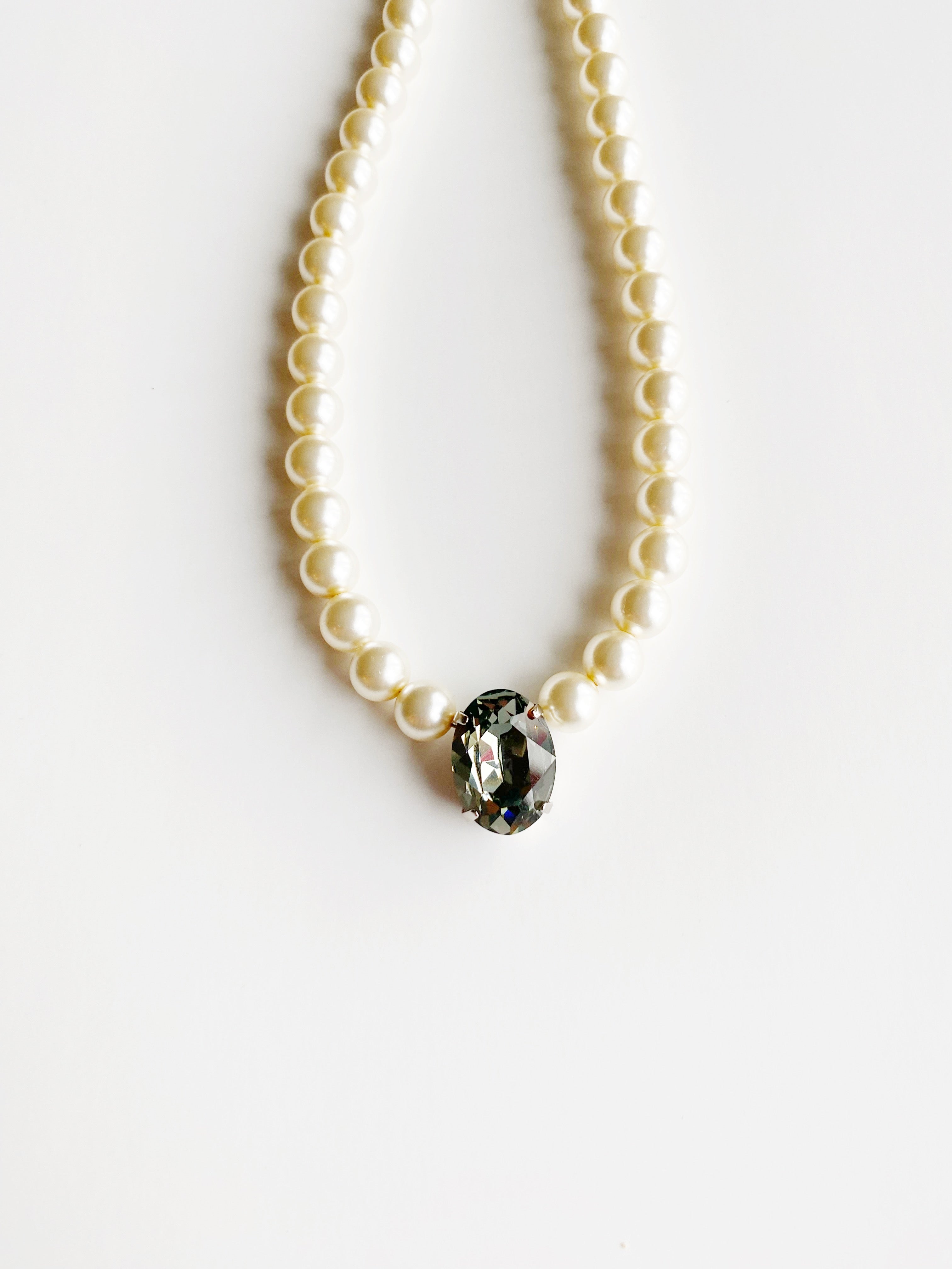 Collier style choker Bizia \ cream