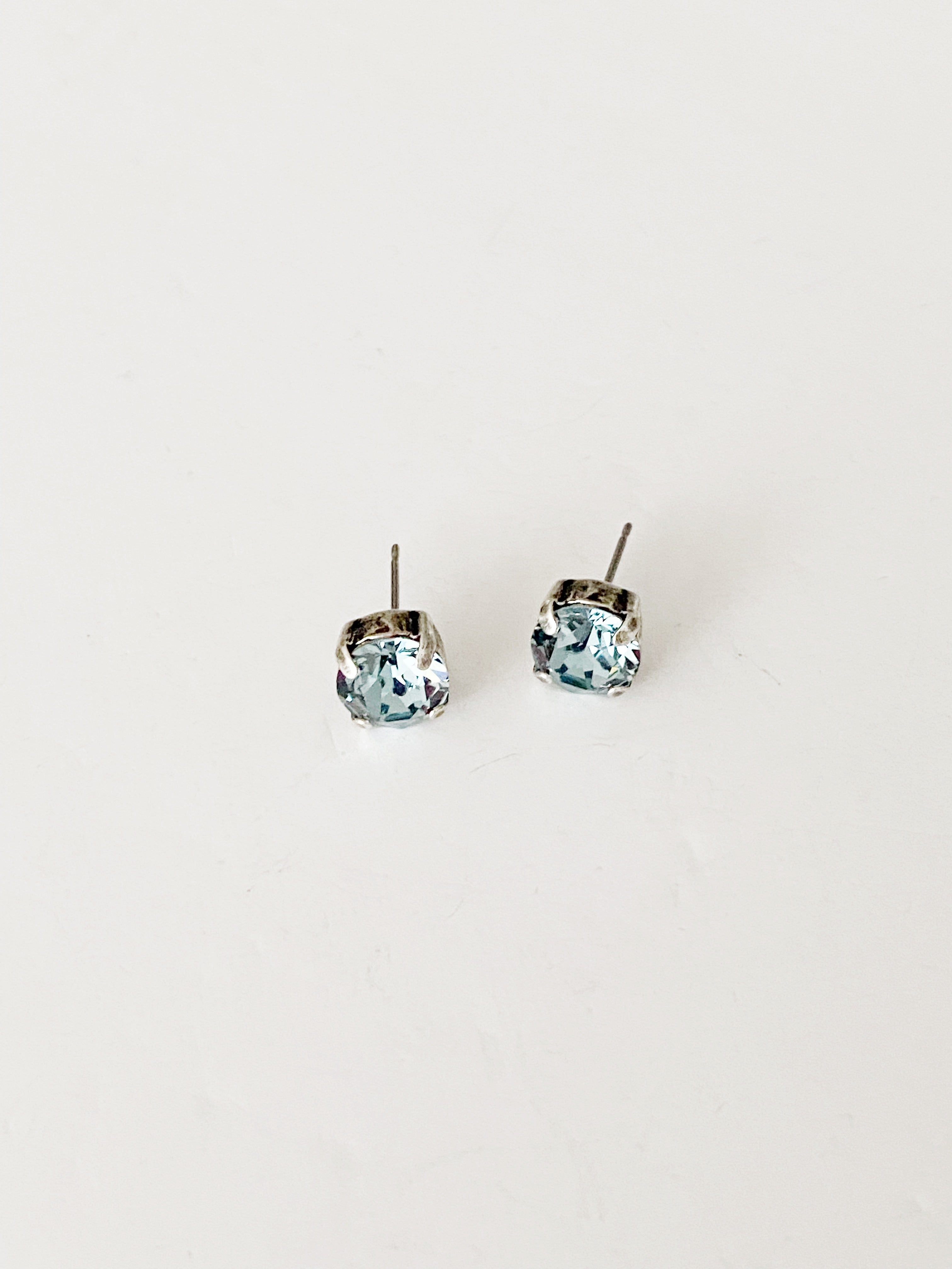 Boucles d'oreilles stud \indian saphir