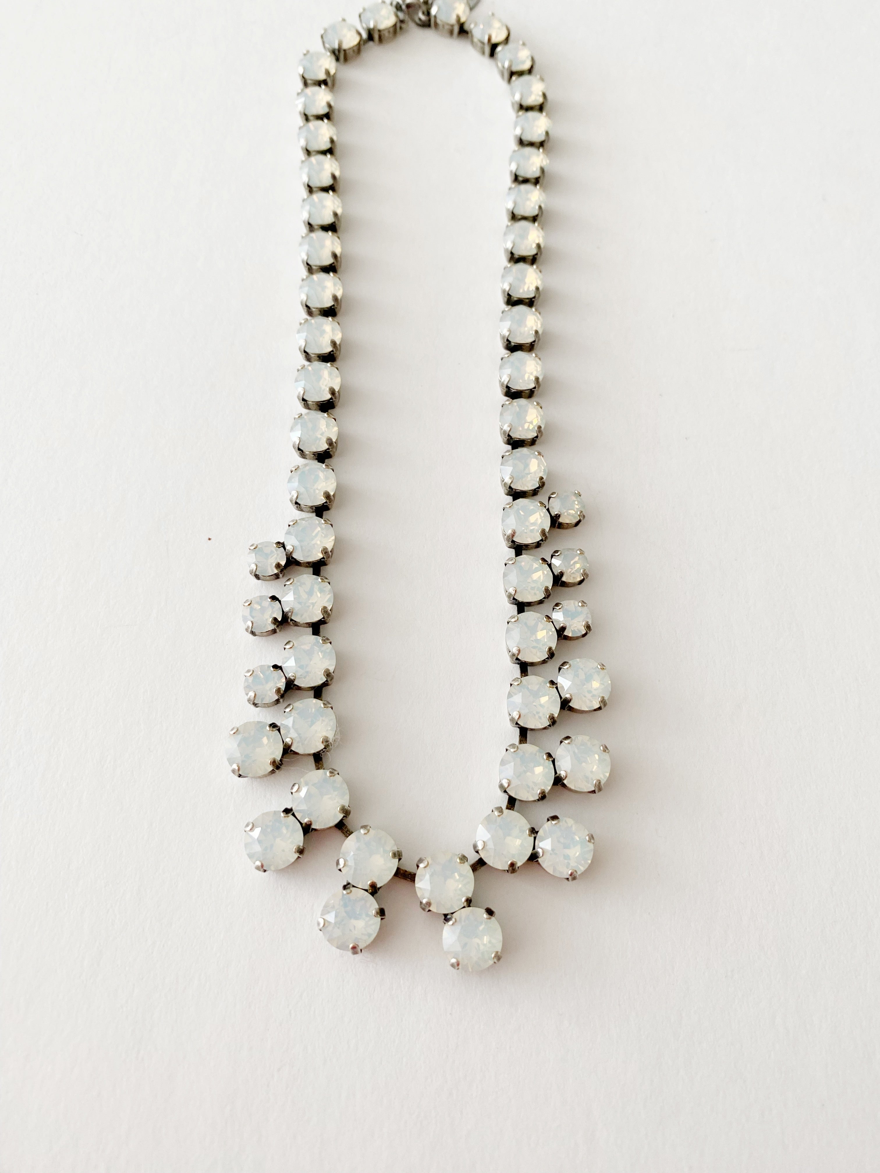 Collier Bal \ Opal blanc ✨