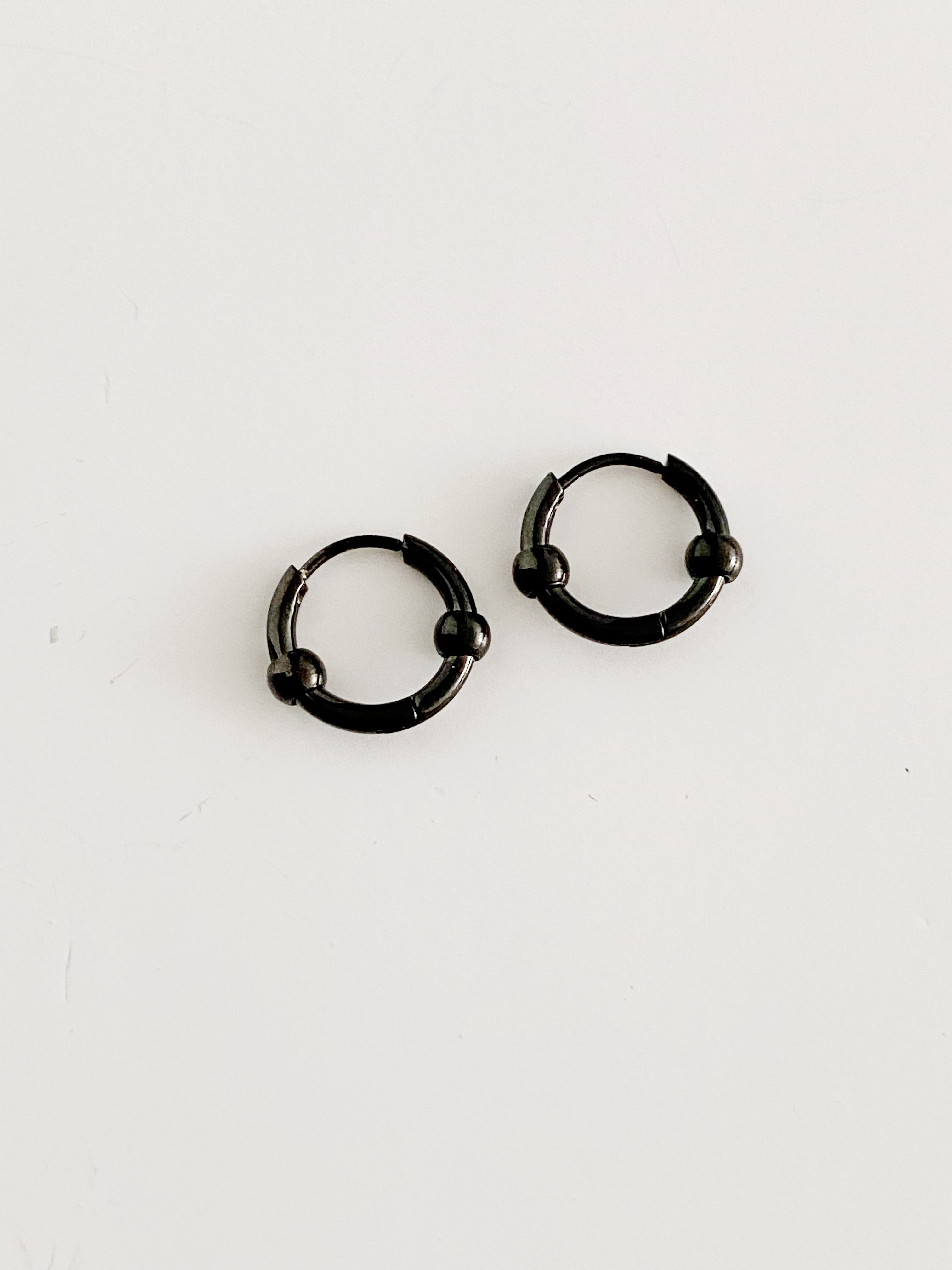 Boucles d'oreilles Petra Black