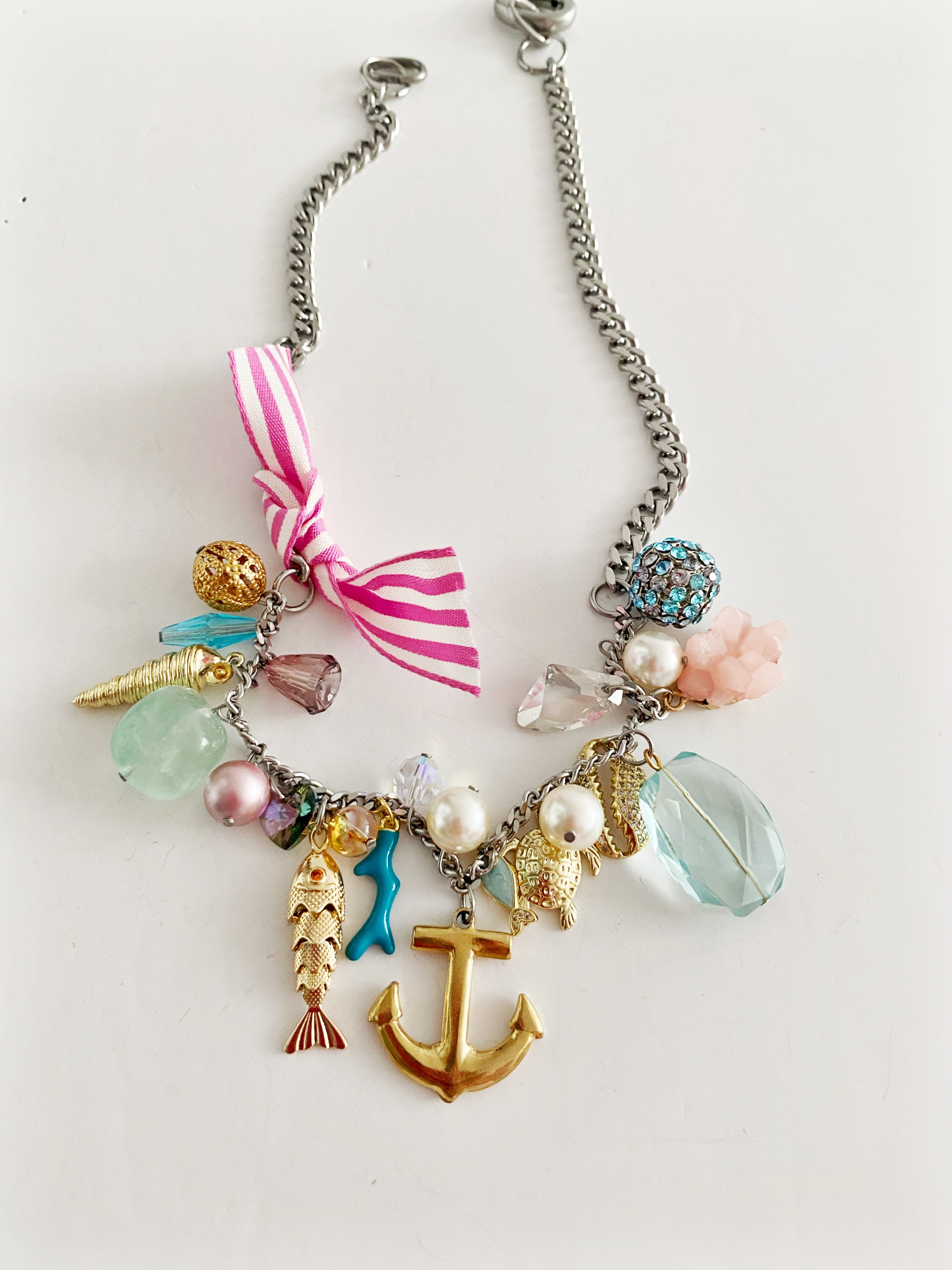 Collier Oceania
