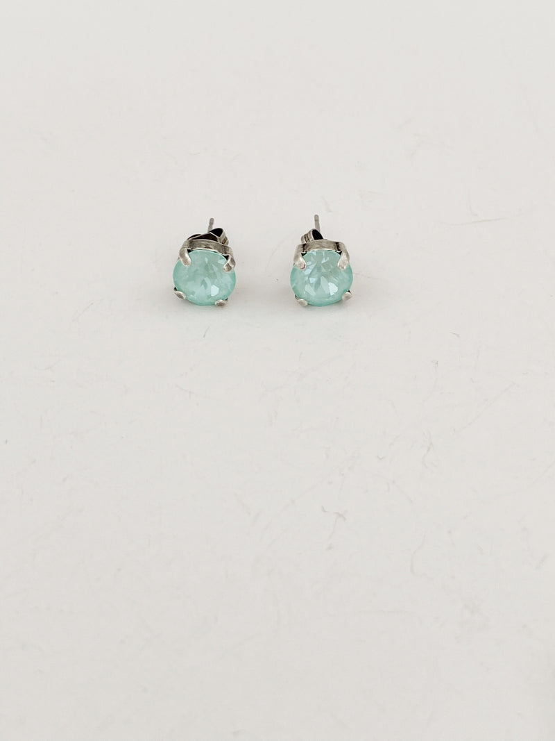 Boucles d'oreilles stud \ soft mint✨