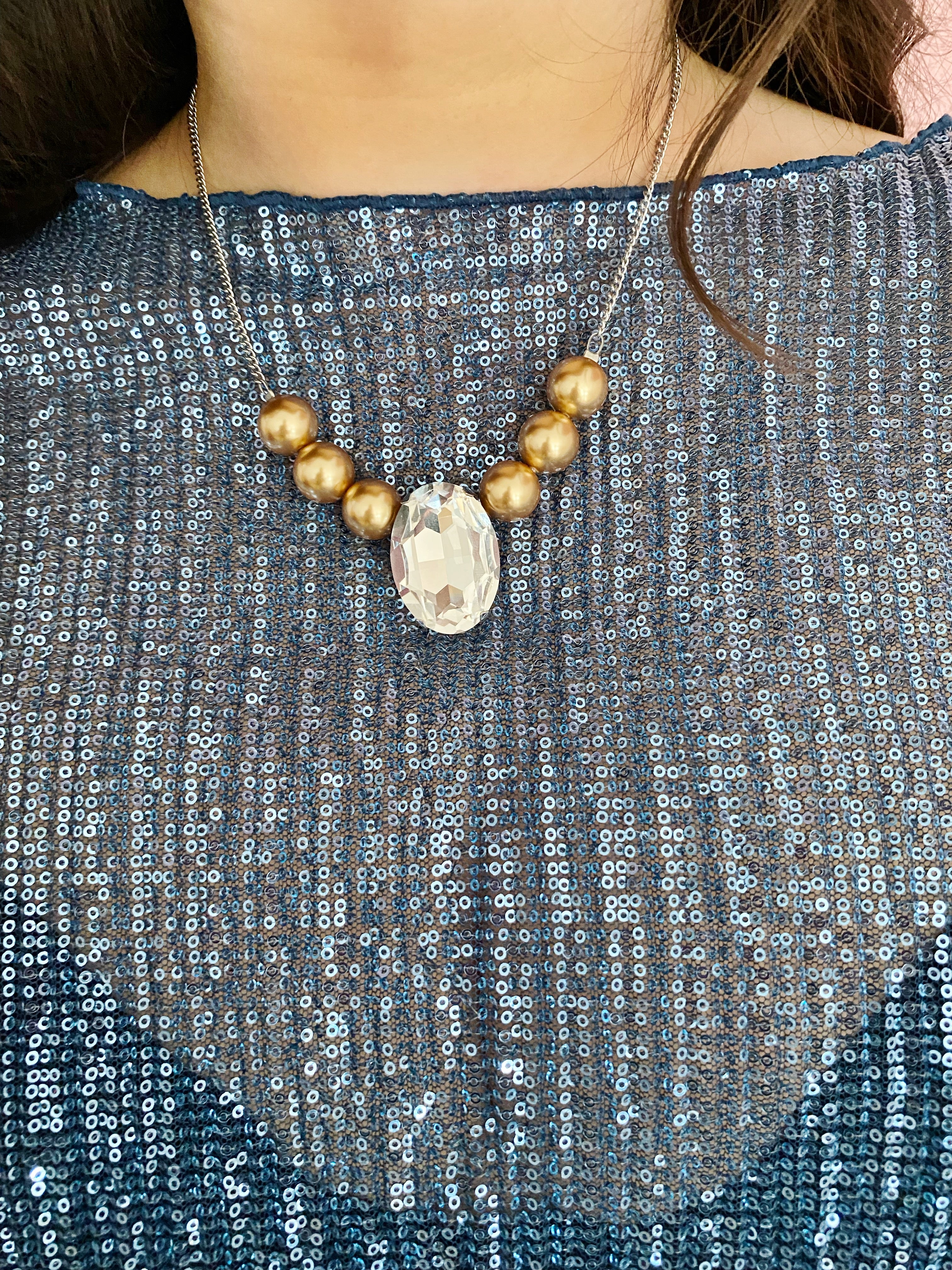 Collier Lara