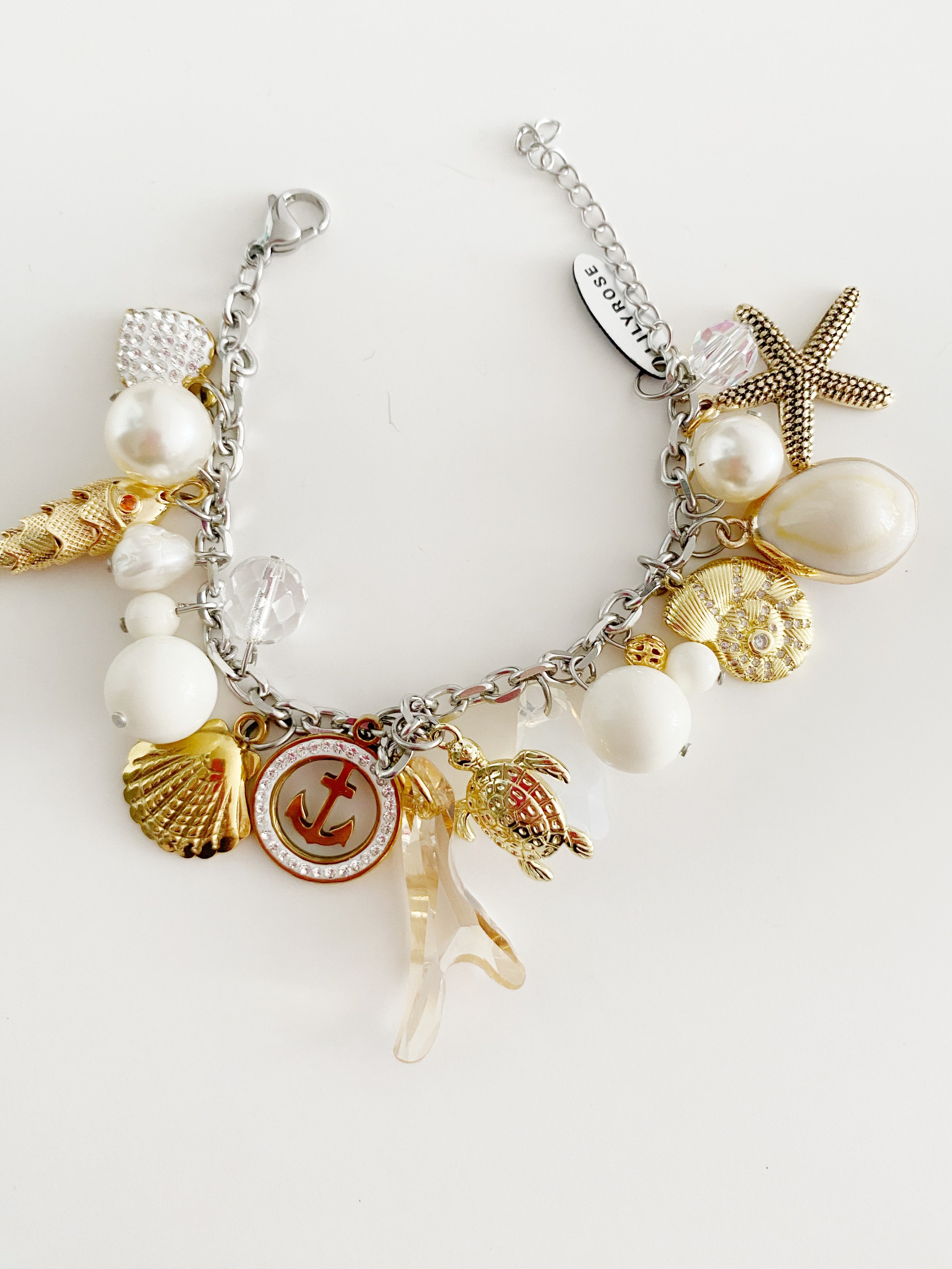 Bracelet white charms