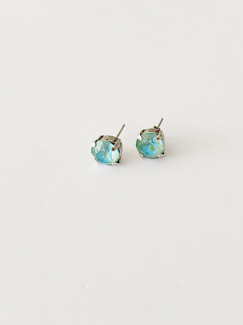 Boucles d'oreilles stud \silky sage