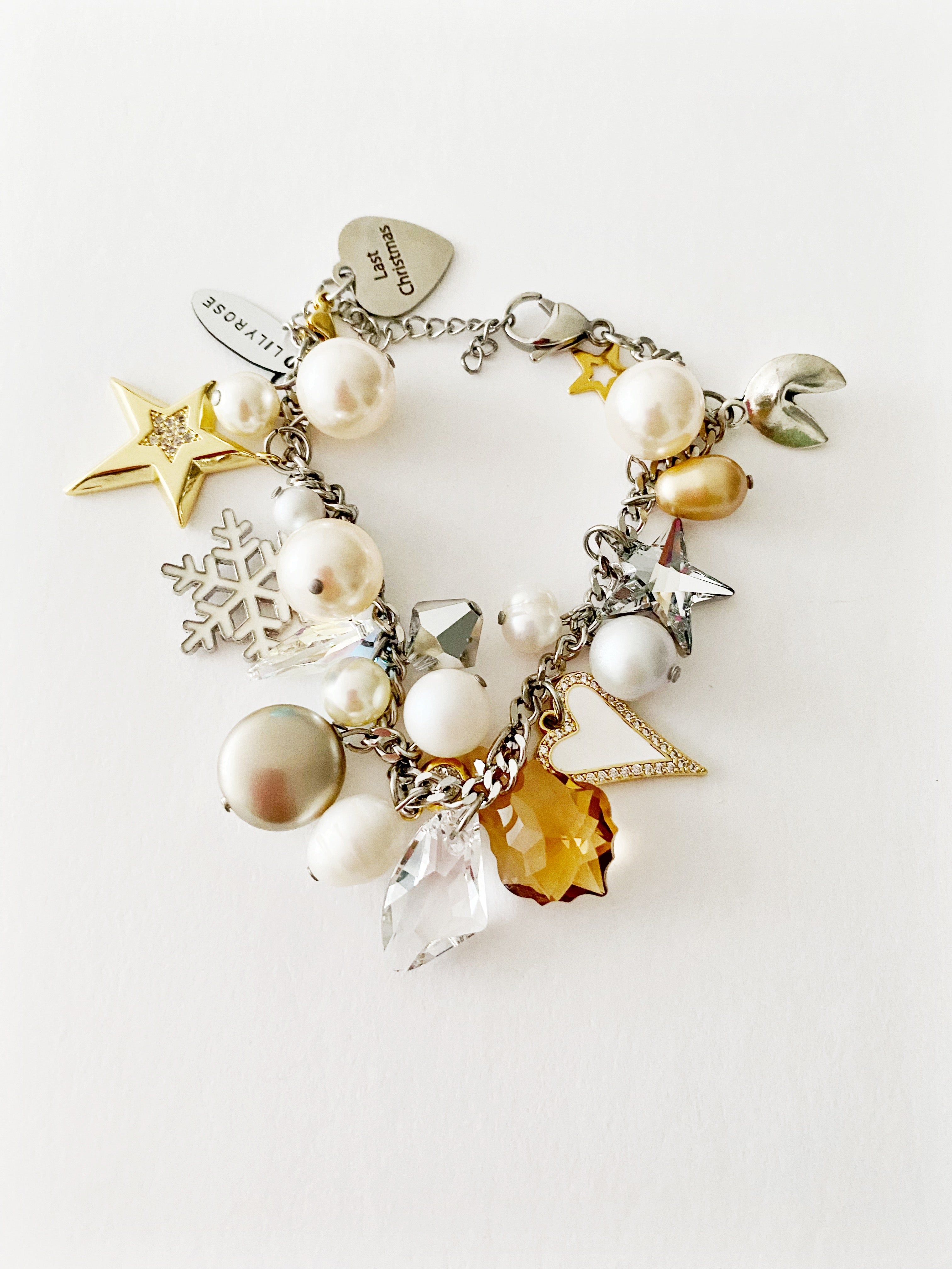 Bracelet White  charms 💘