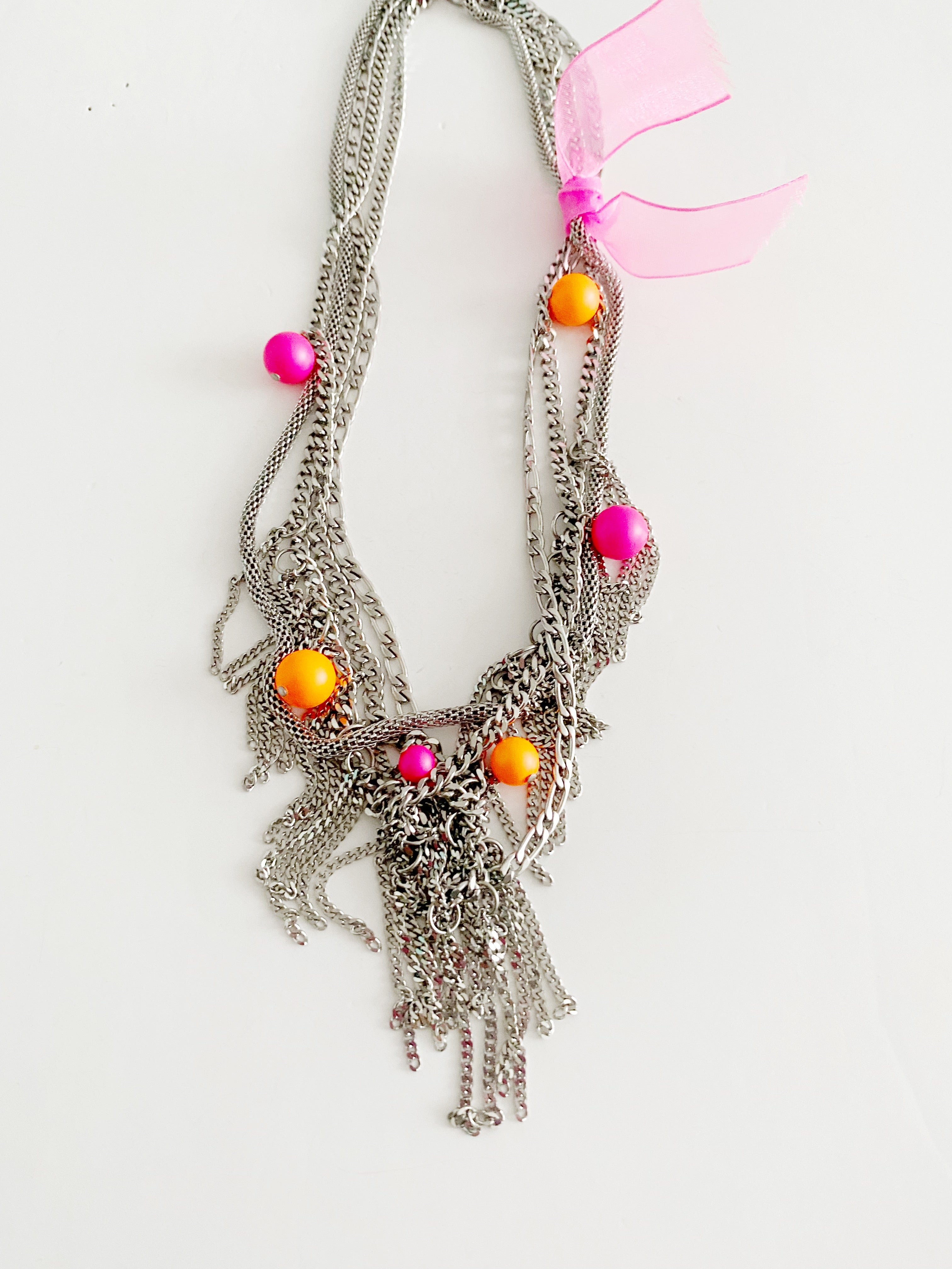 Collier Tavia neon ( Édition spéciale tiroir de Julie 😍)