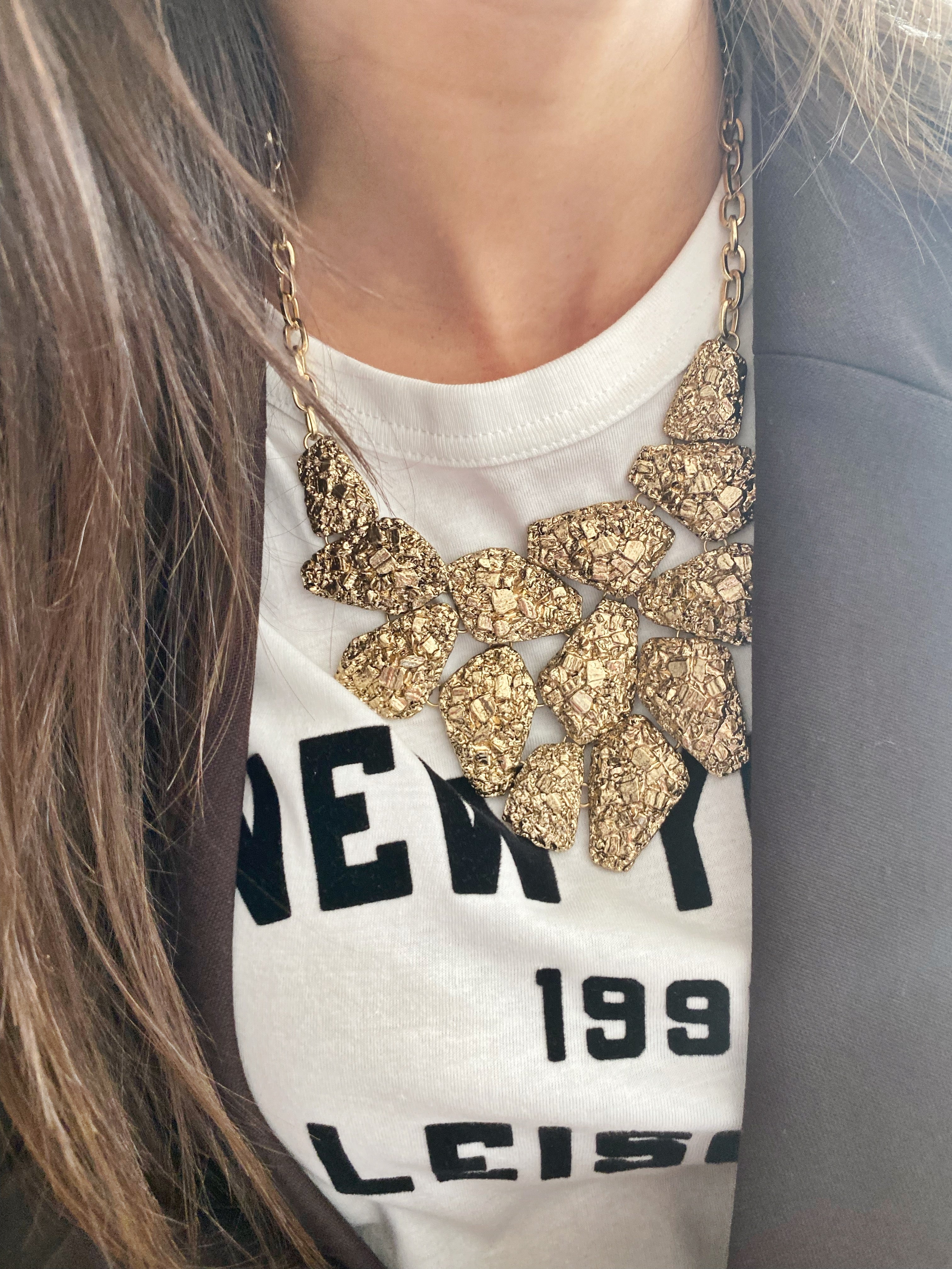 Collier  vintage \ A-24