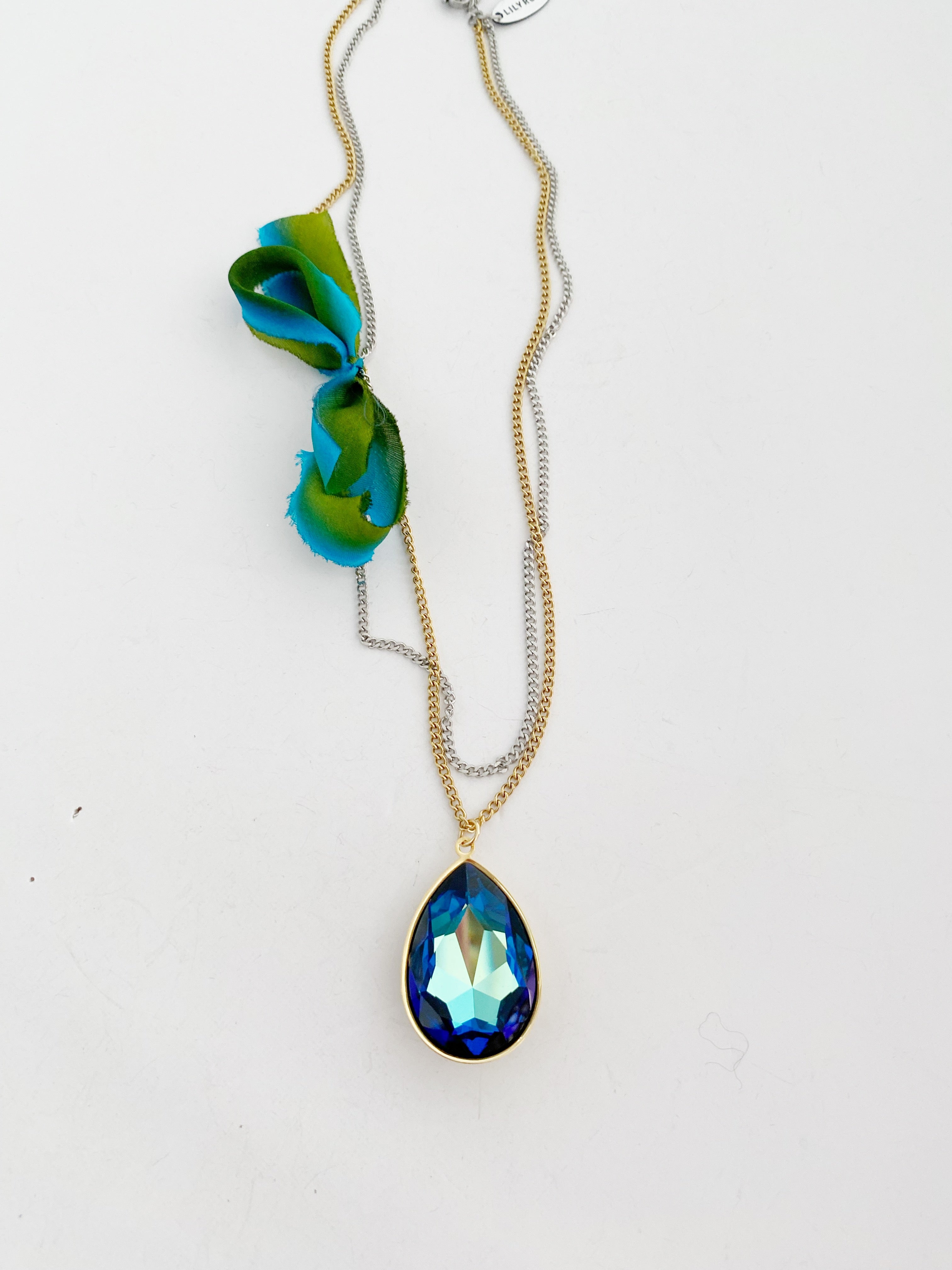 Collier pendentif Bermuda blue
