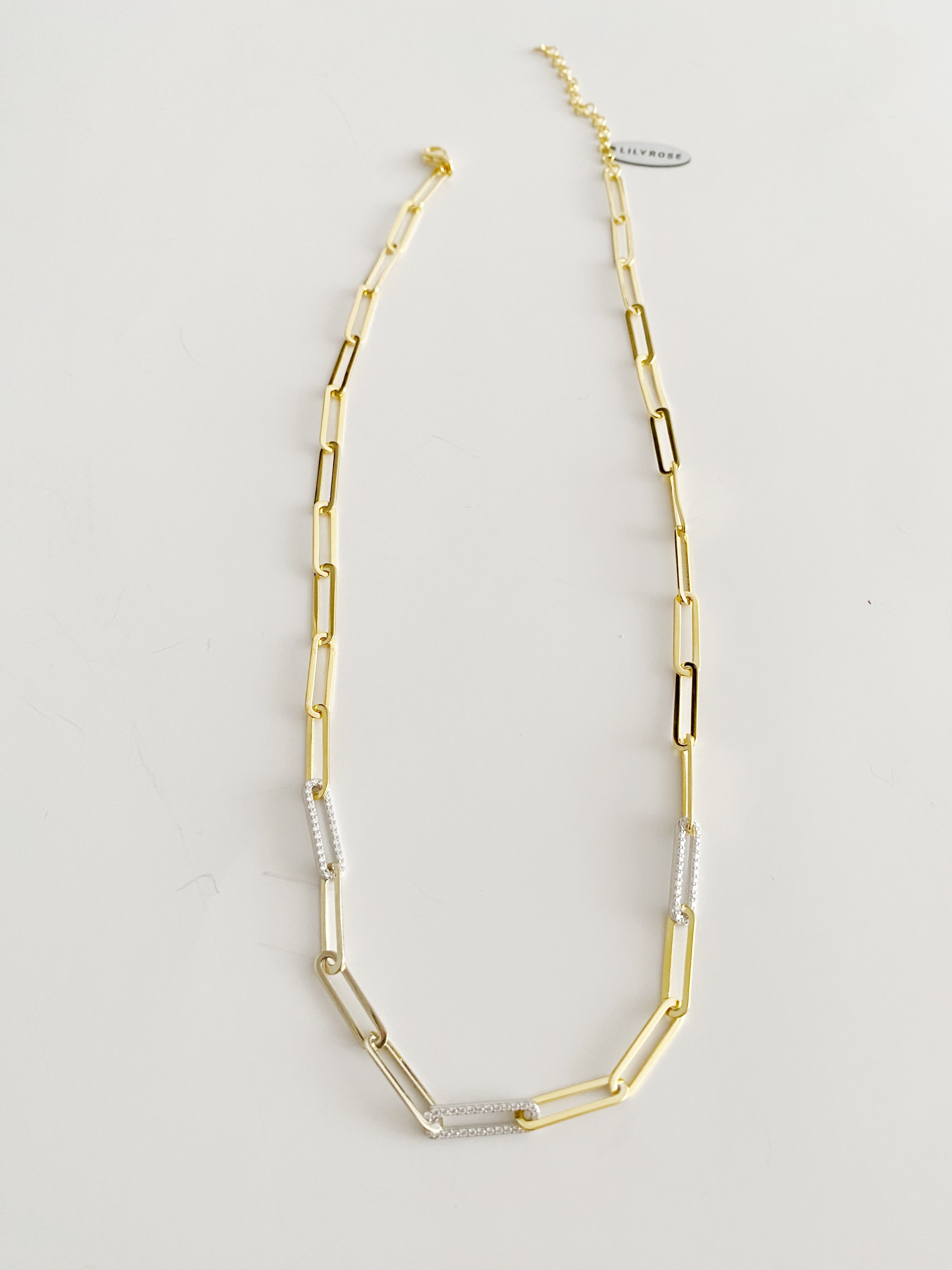 Collier Julia