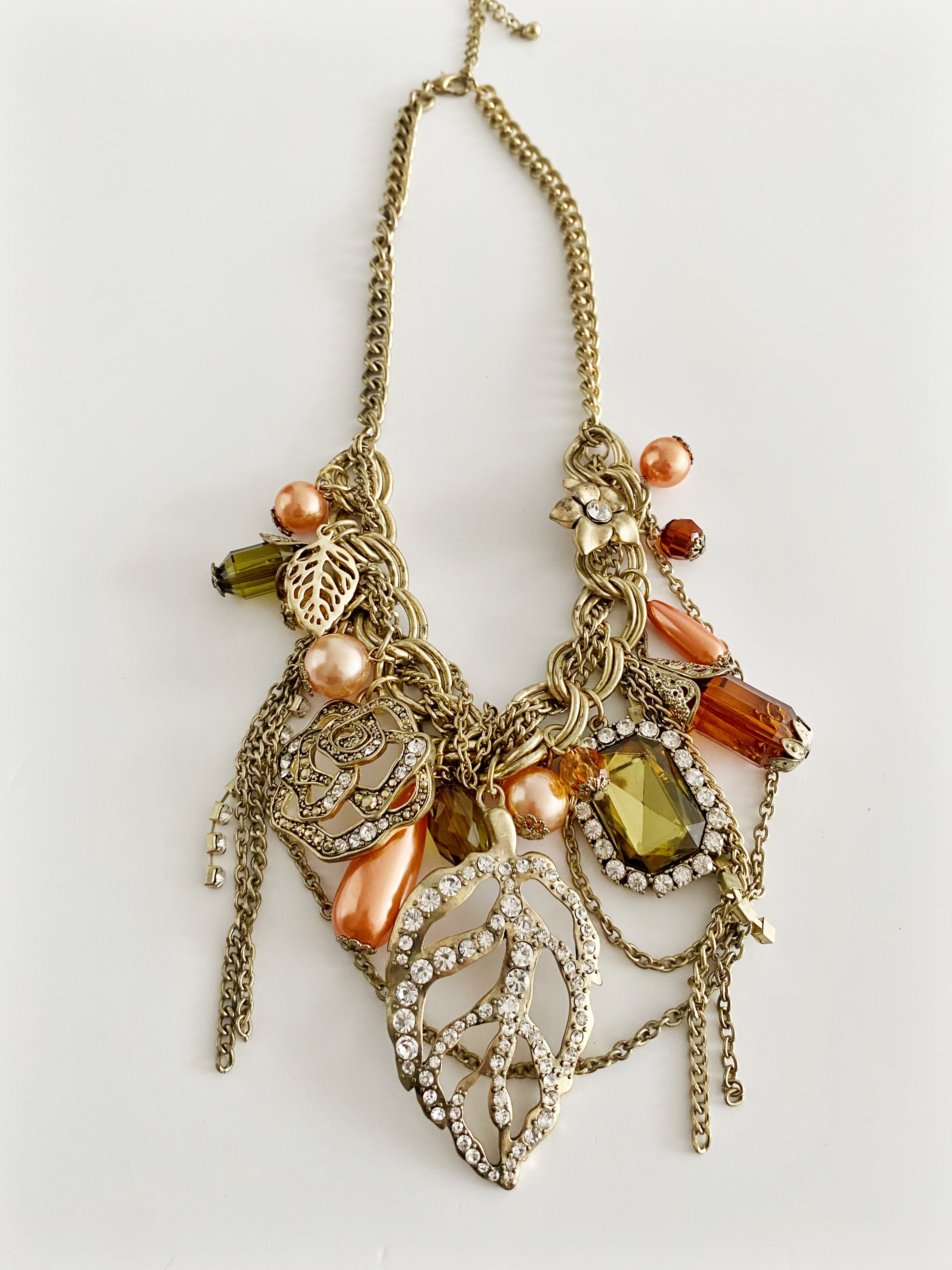 Collier  vintage \ A-09