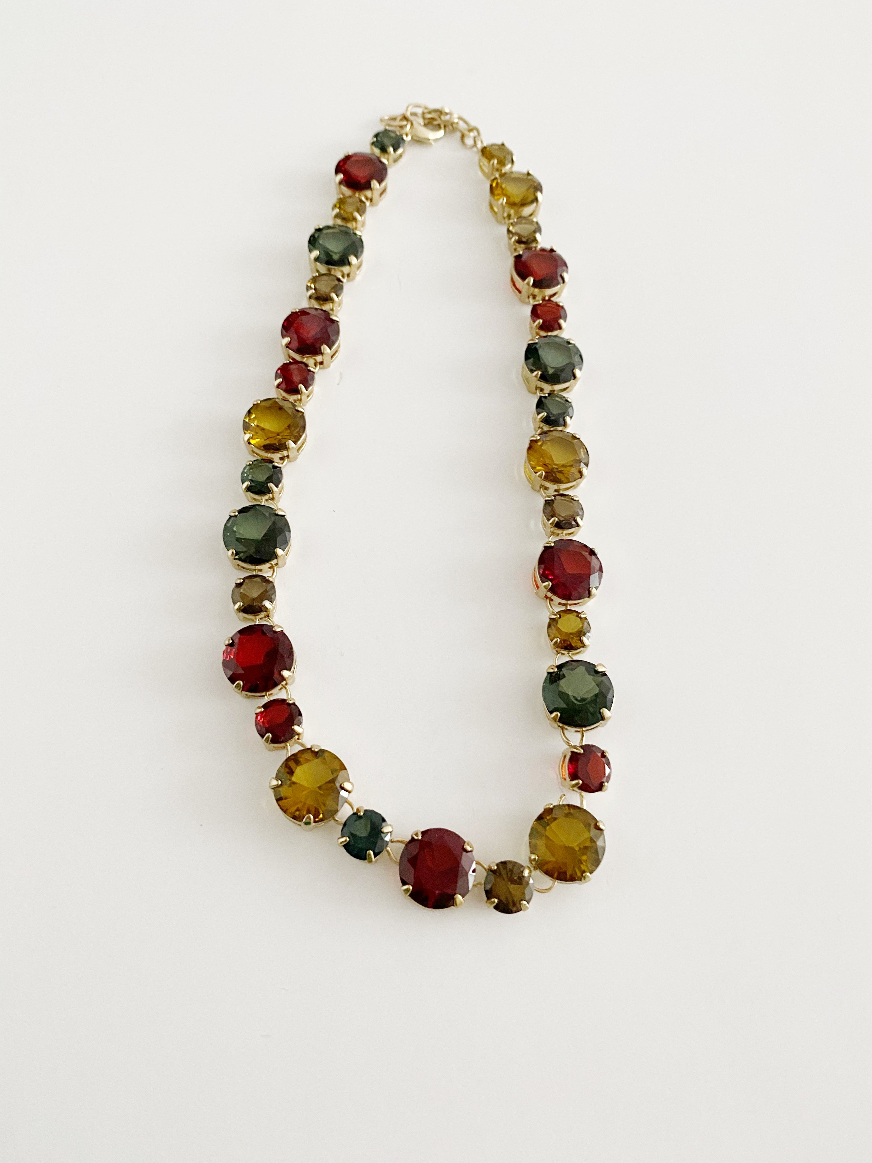Collier  vintage \ A-79