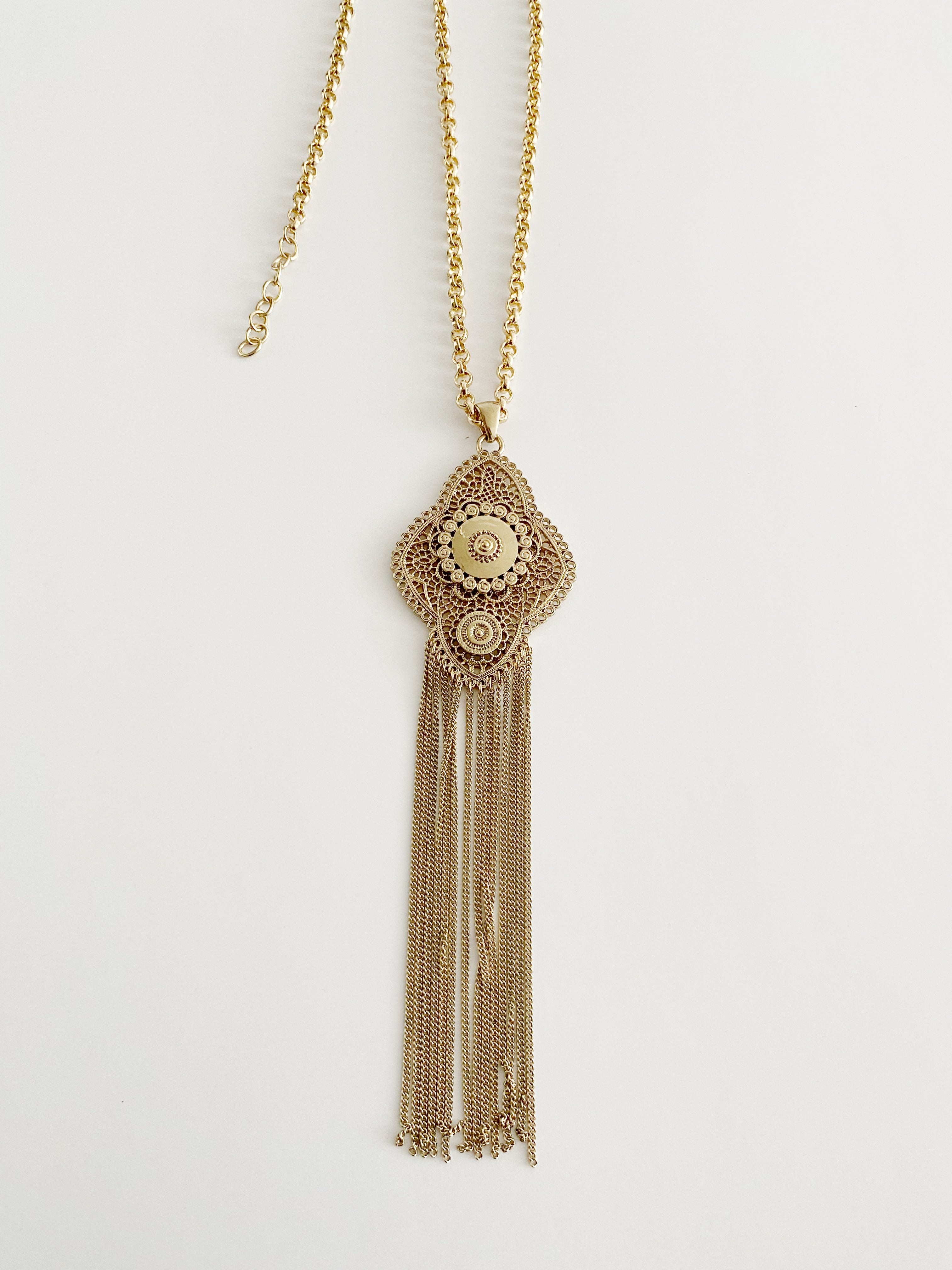 Collier  vintage \ A-71