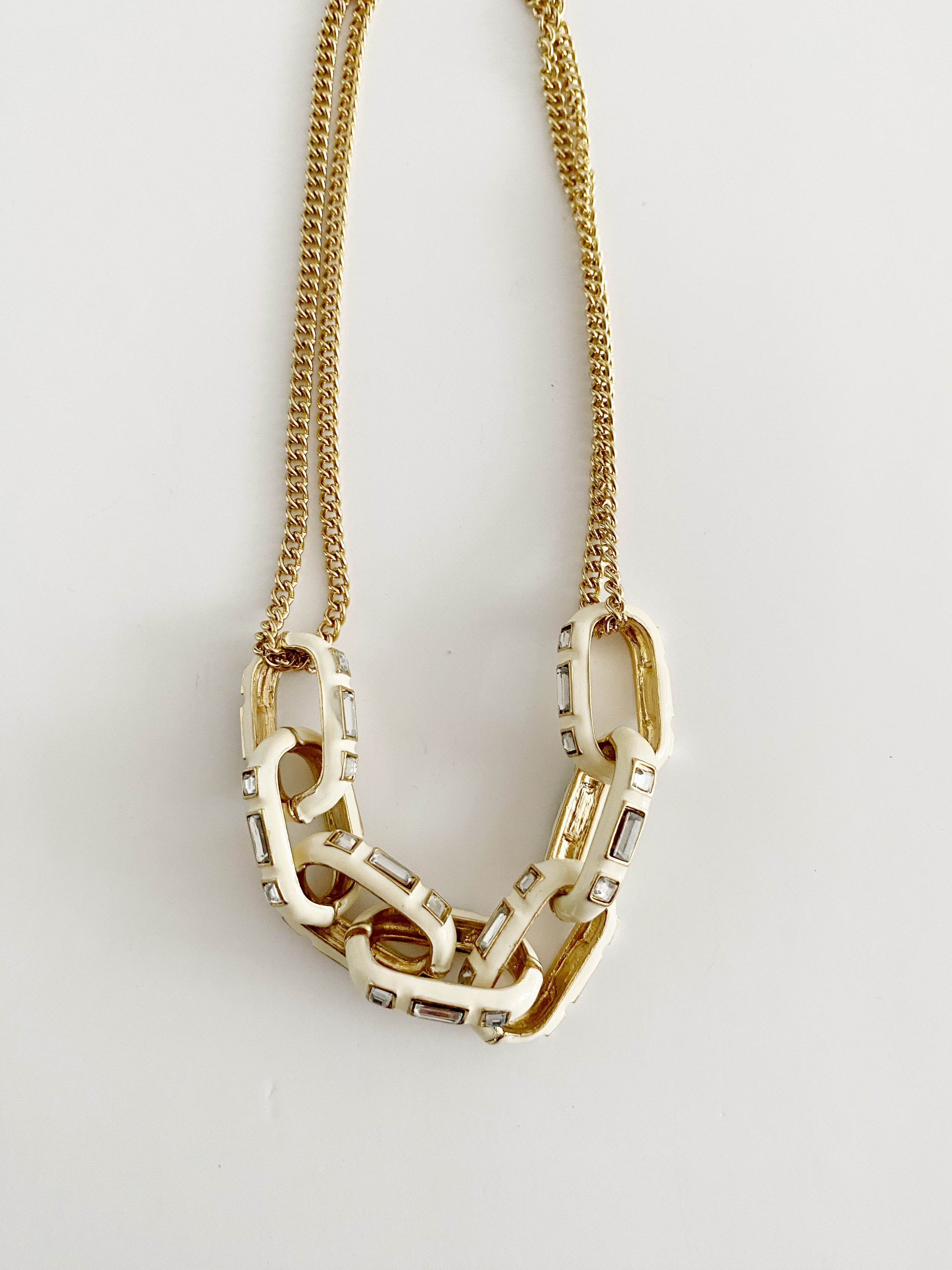 Collier  vintage \ A-81