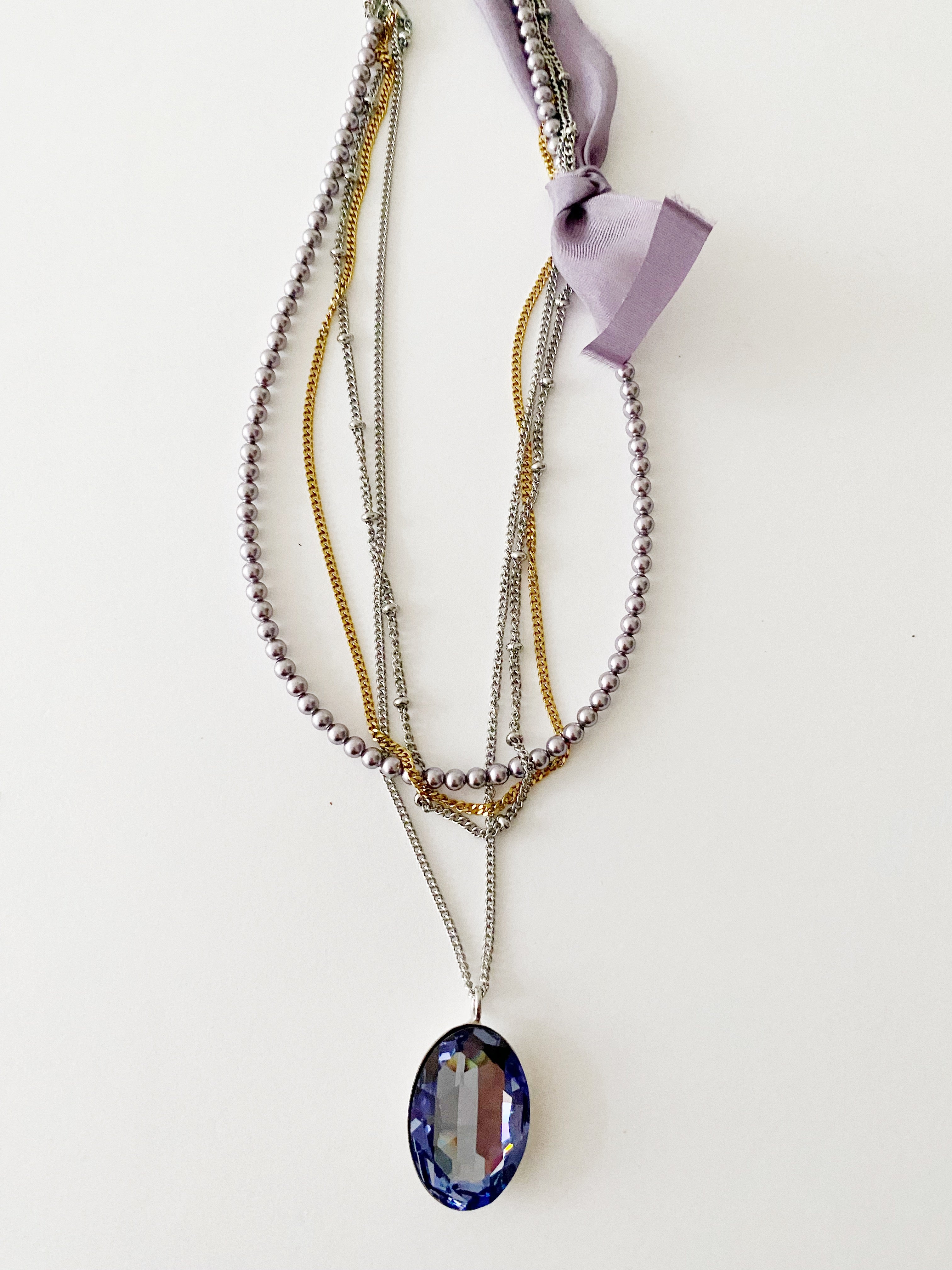 Collier 129