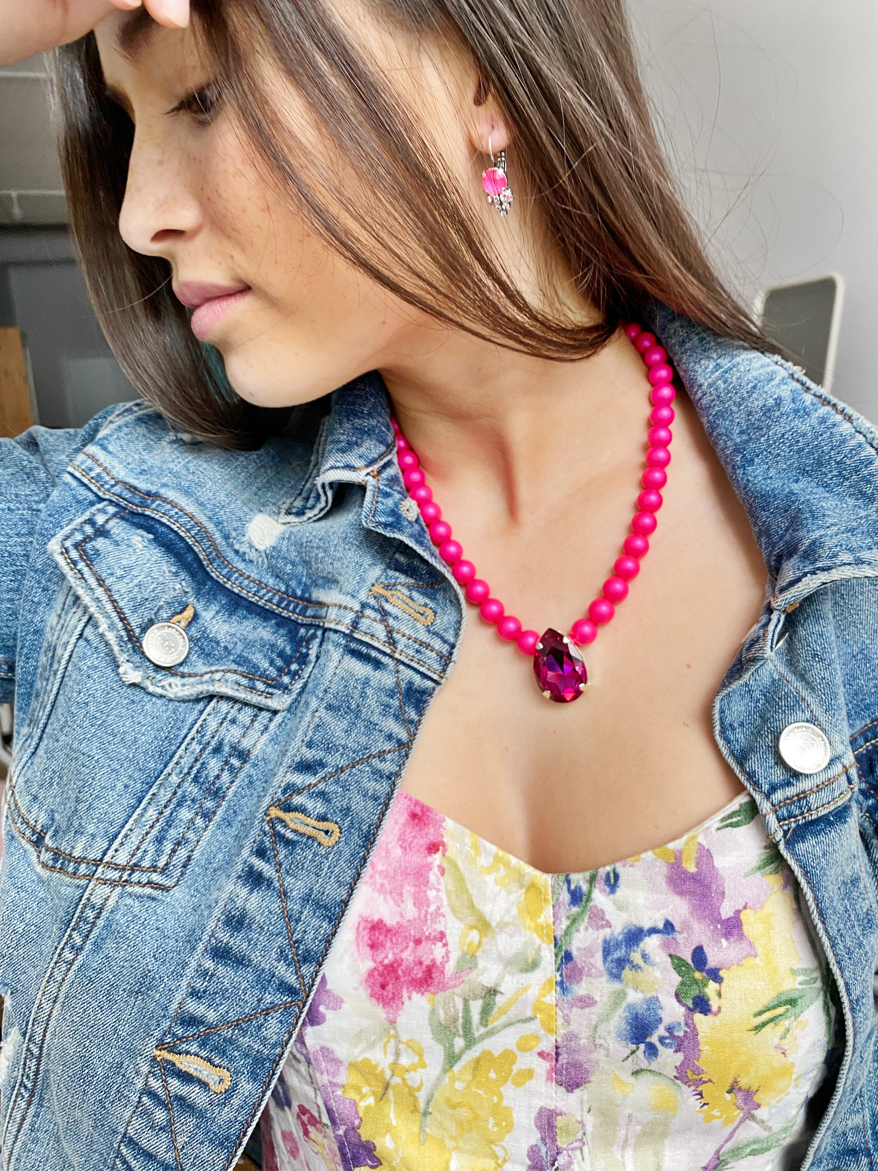 Collier Dixie neon pink