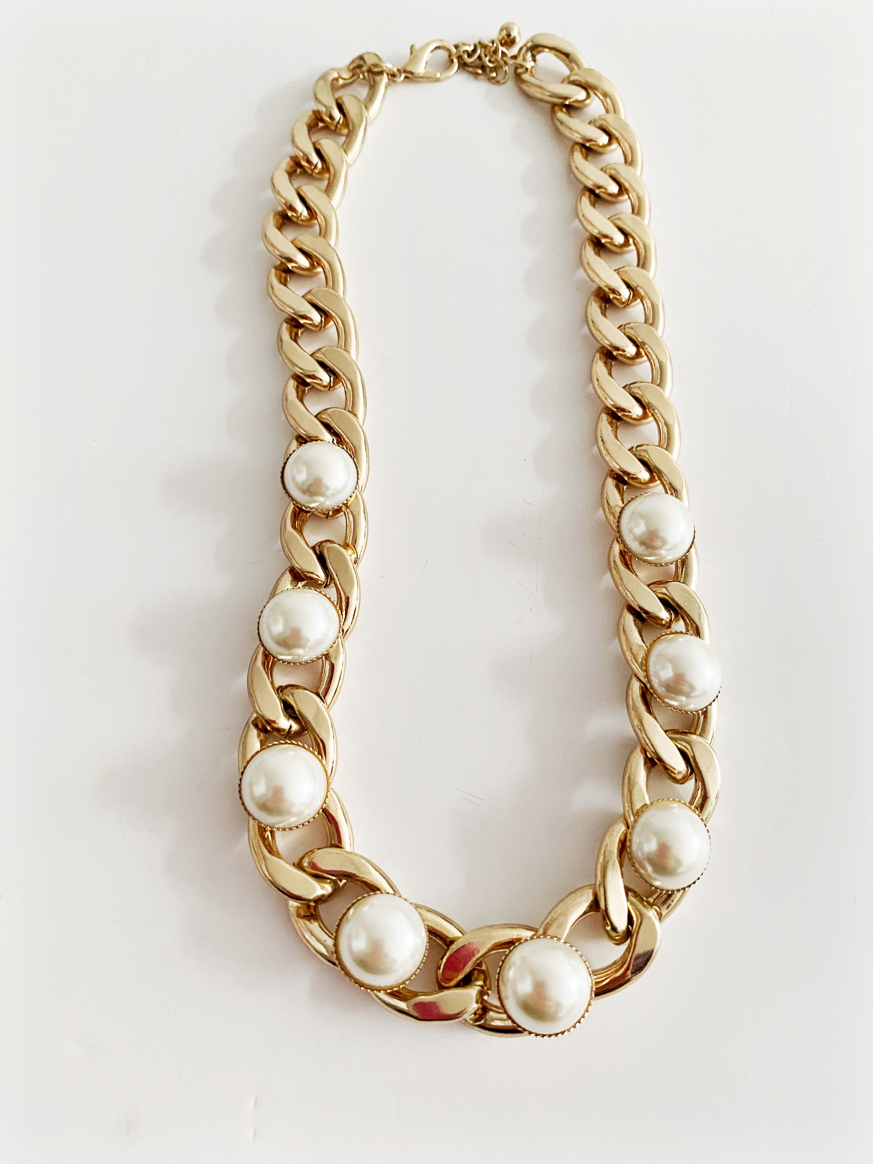 Collier N. 17