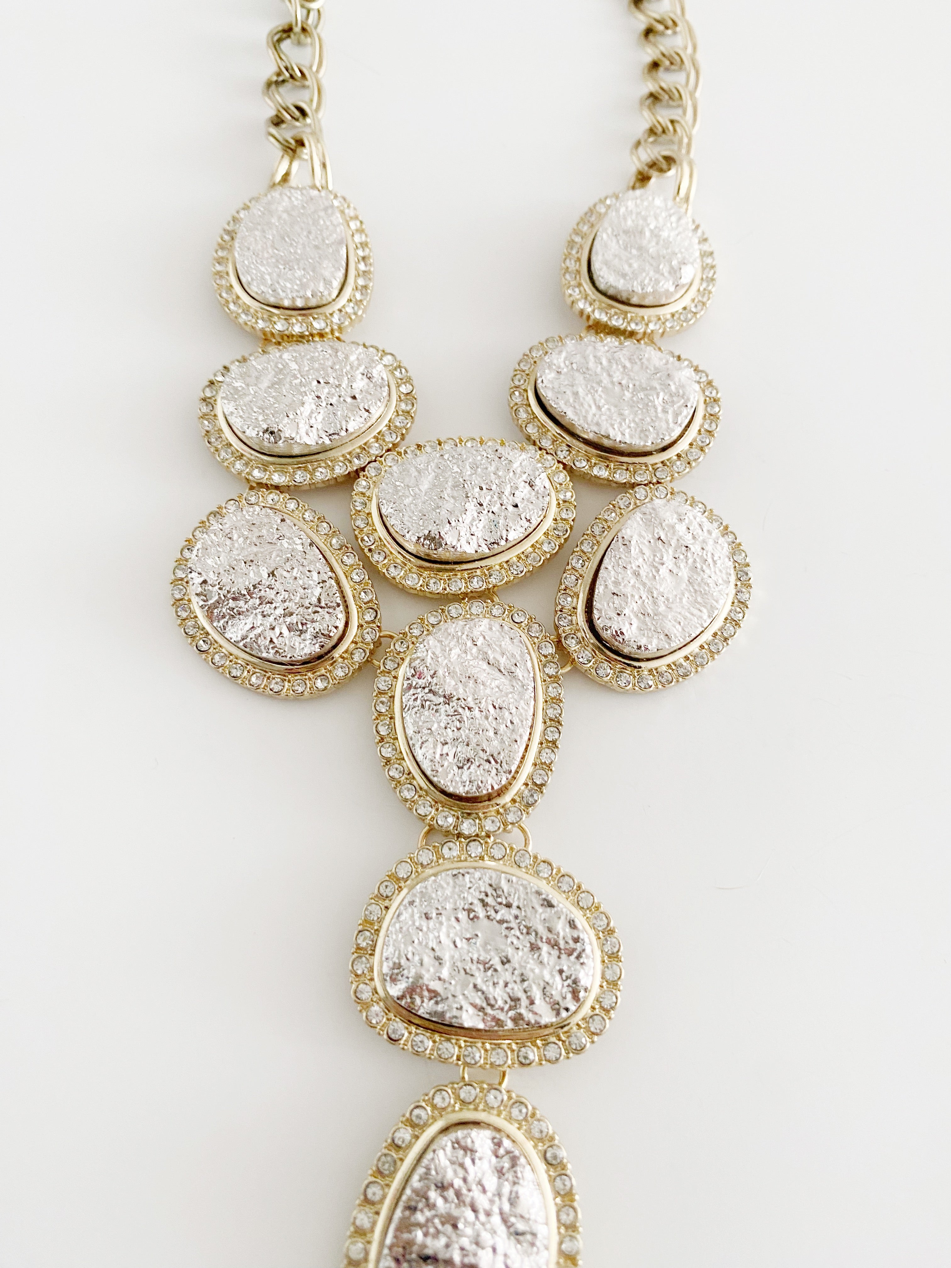Collier vintage NO.28