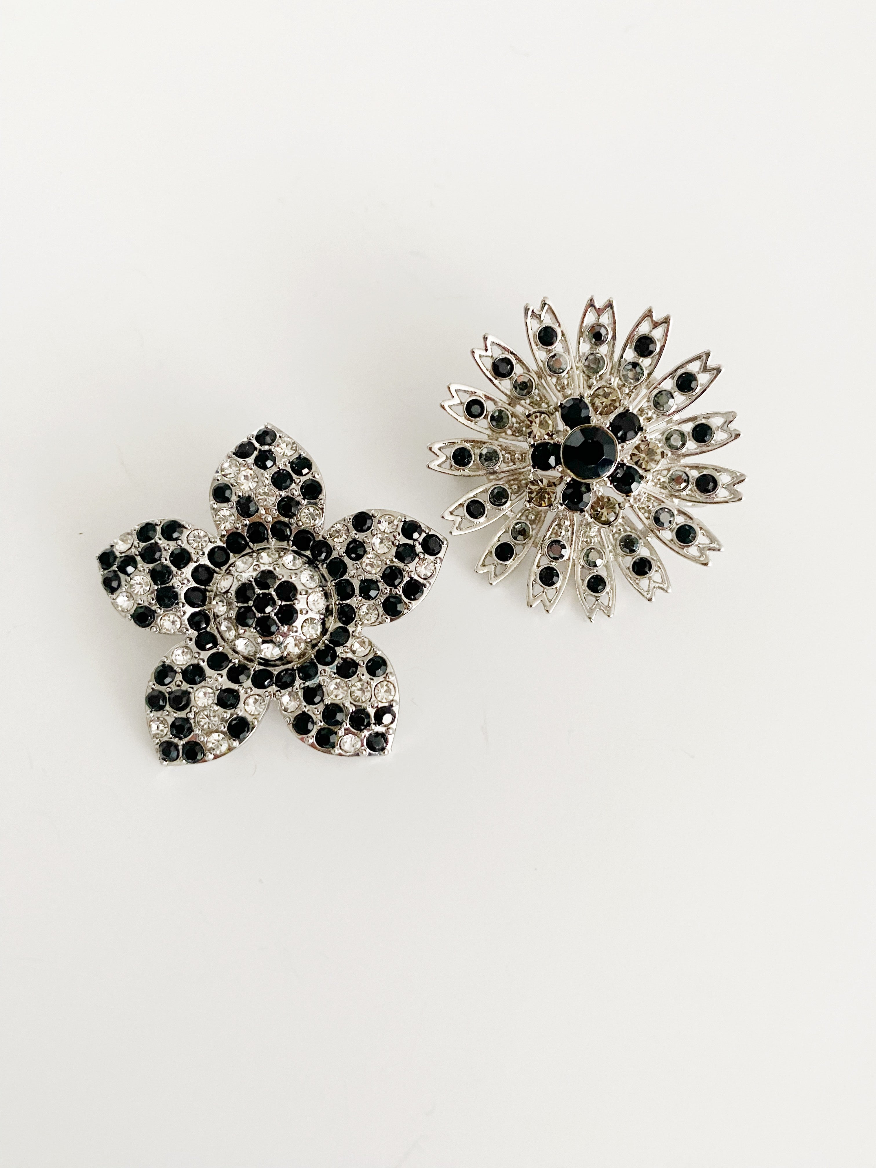 Broches Vintage NO 4 / PRIX POUR LES DEUX