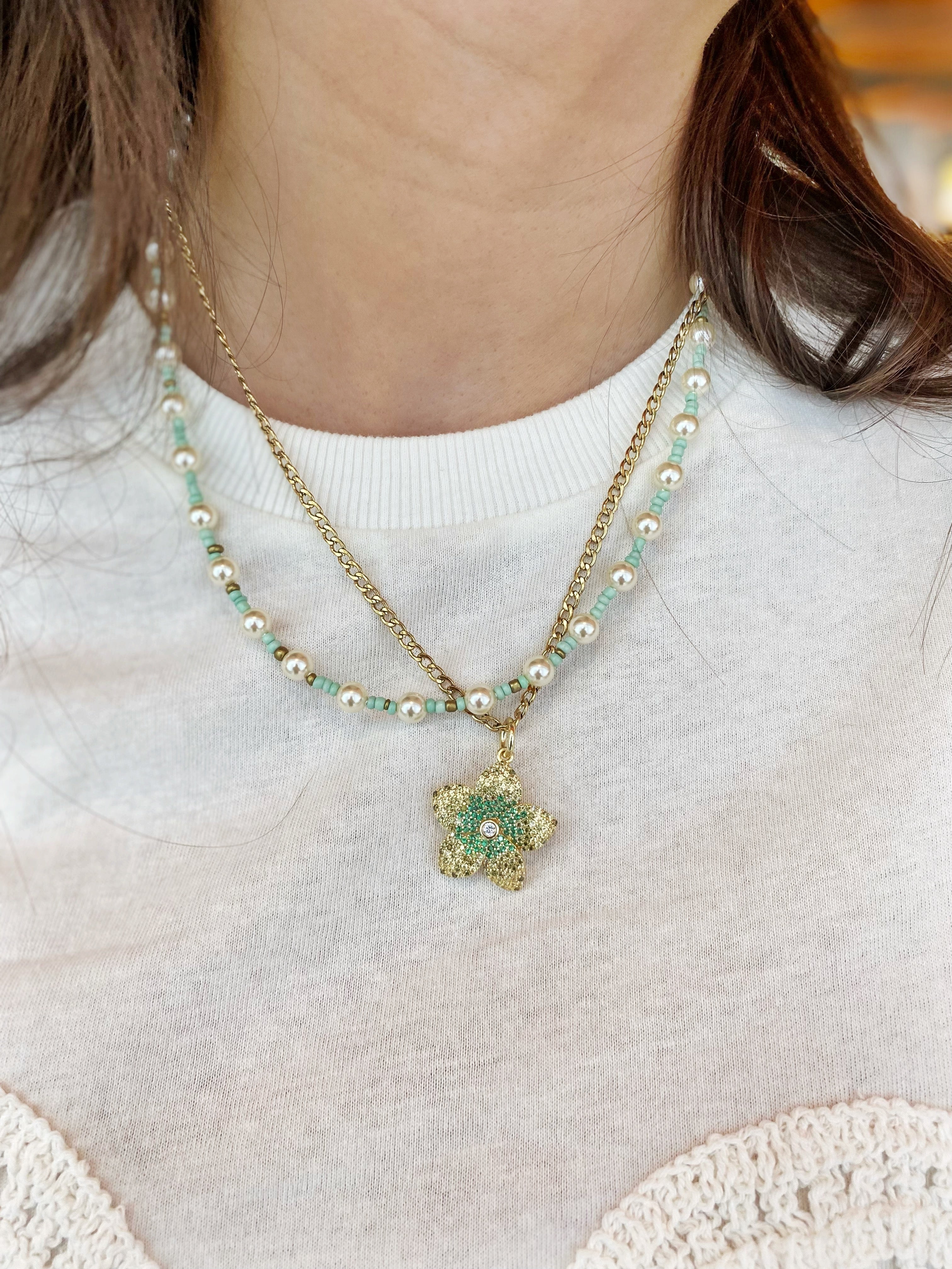 Collier Lakelyne vert crème