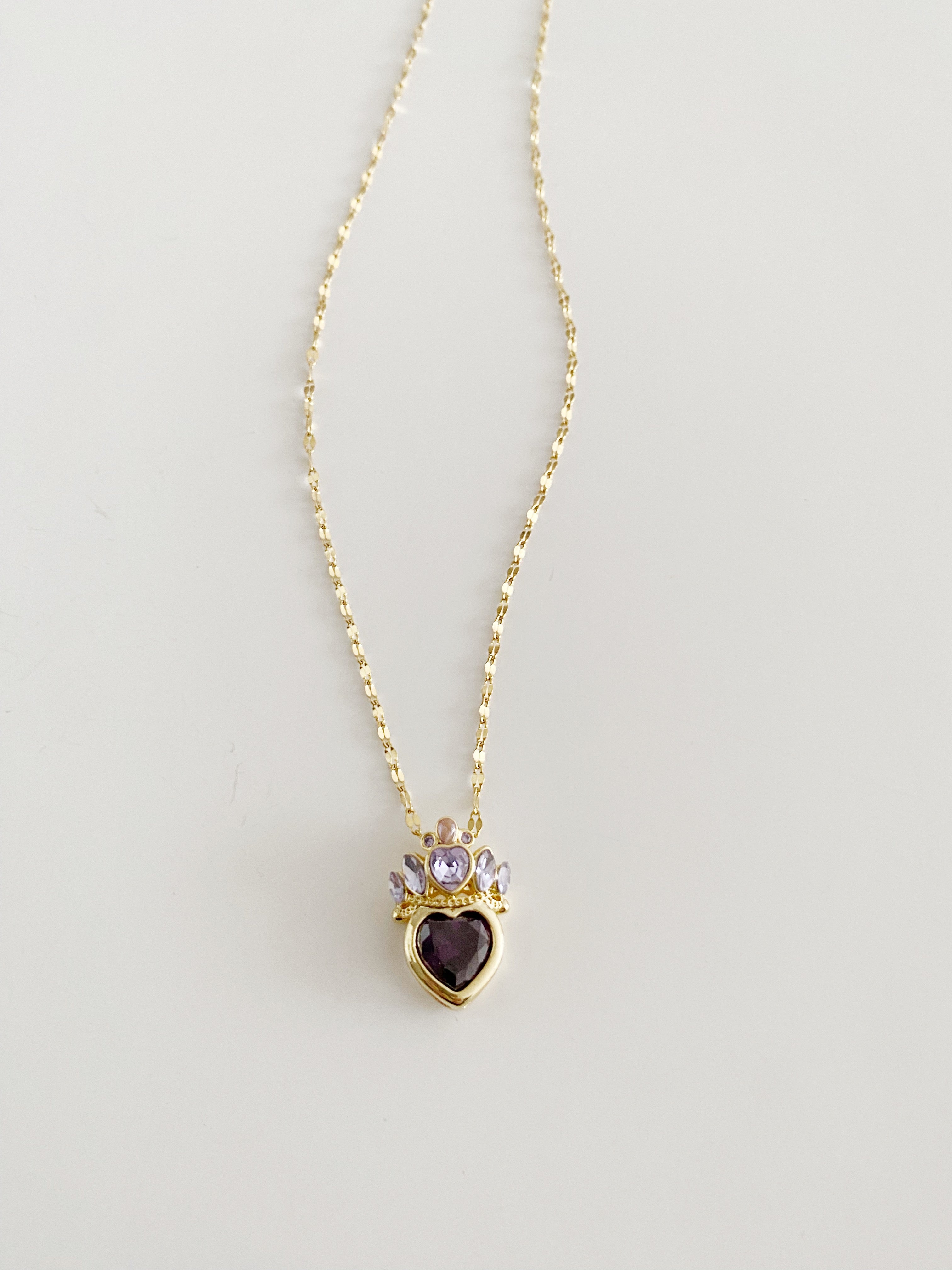 Collier Queens