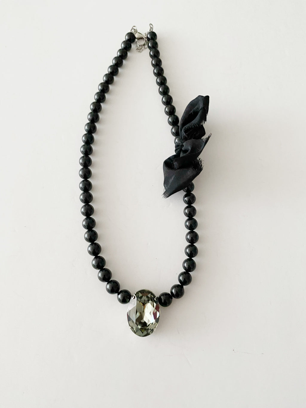 Collier Bella black