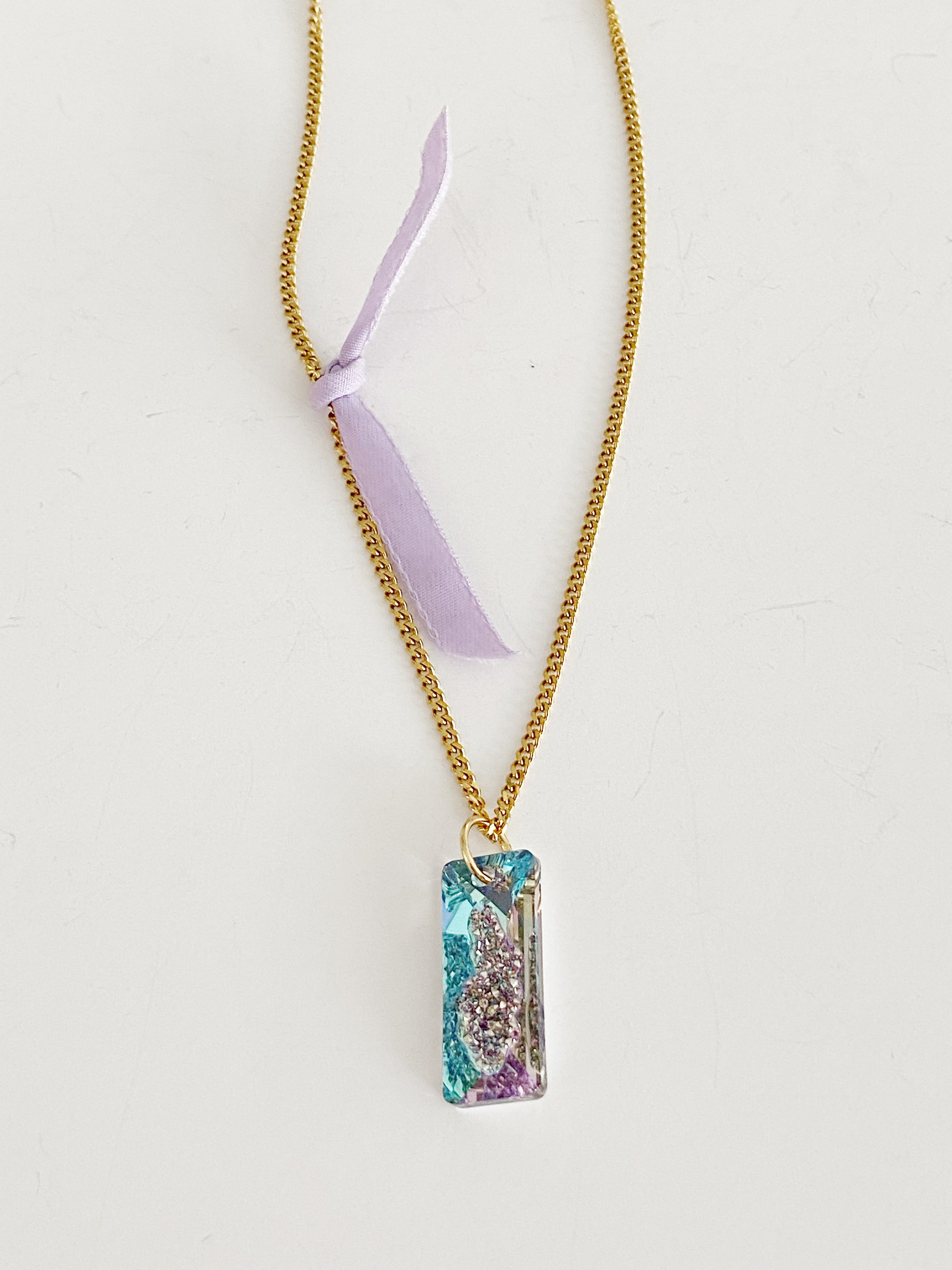 Collier Kara