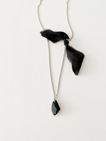 Collier Bella black