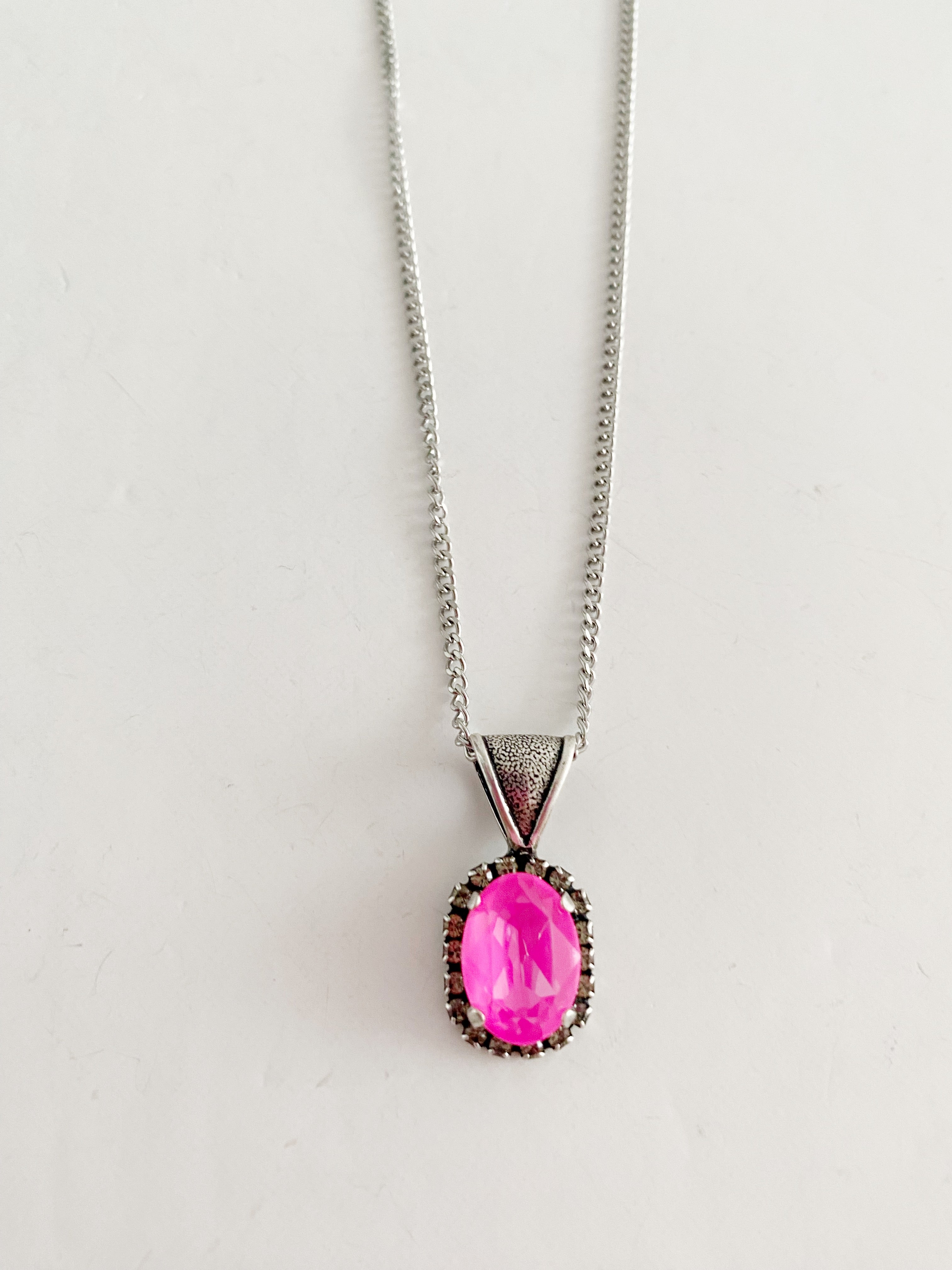 Collier Samy rose
