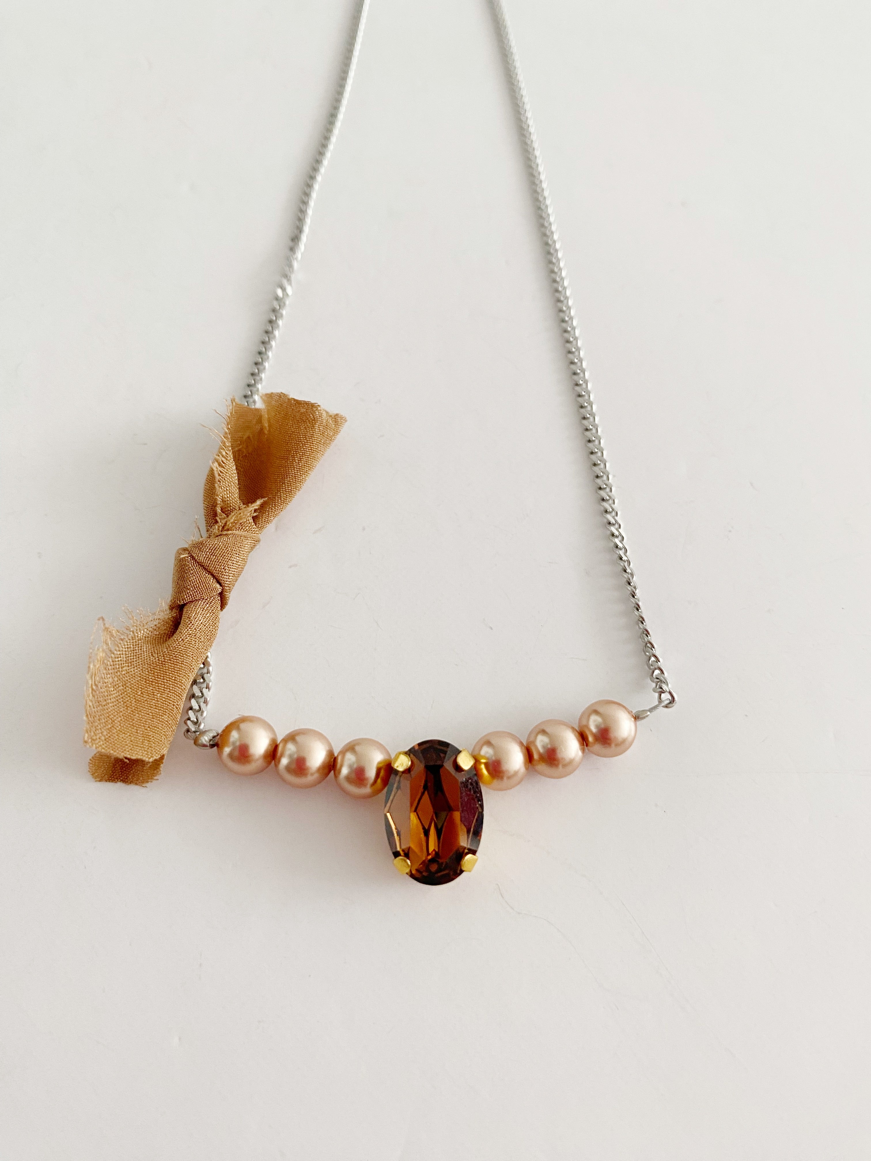 Collier Seema