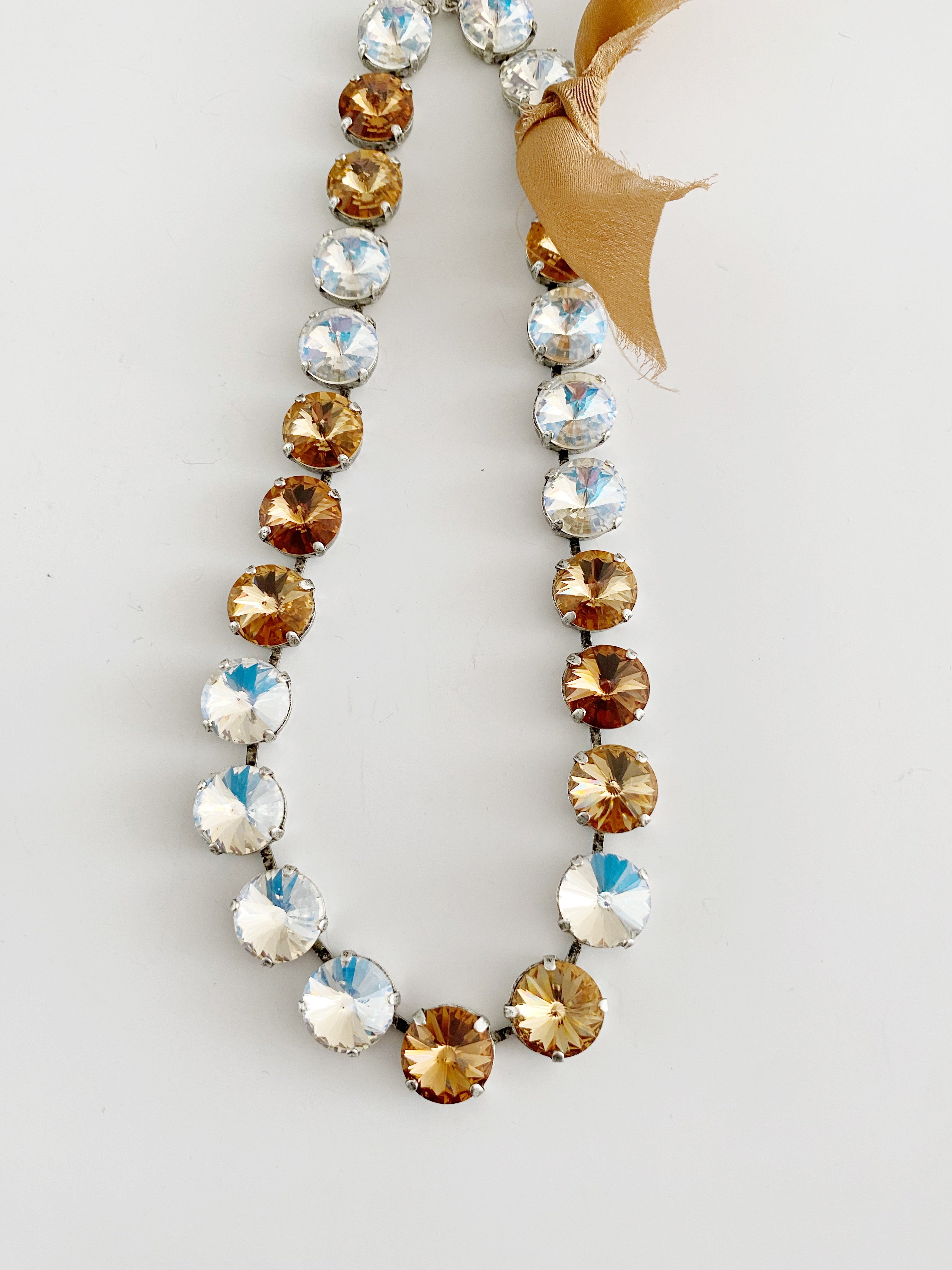 Collier Gypsie Wintour