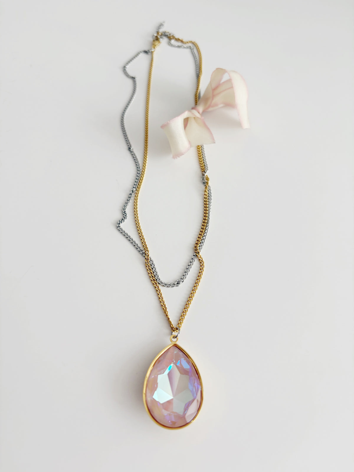 Collier pendentif Dusty Pink \ spécial prix de lancement 💖