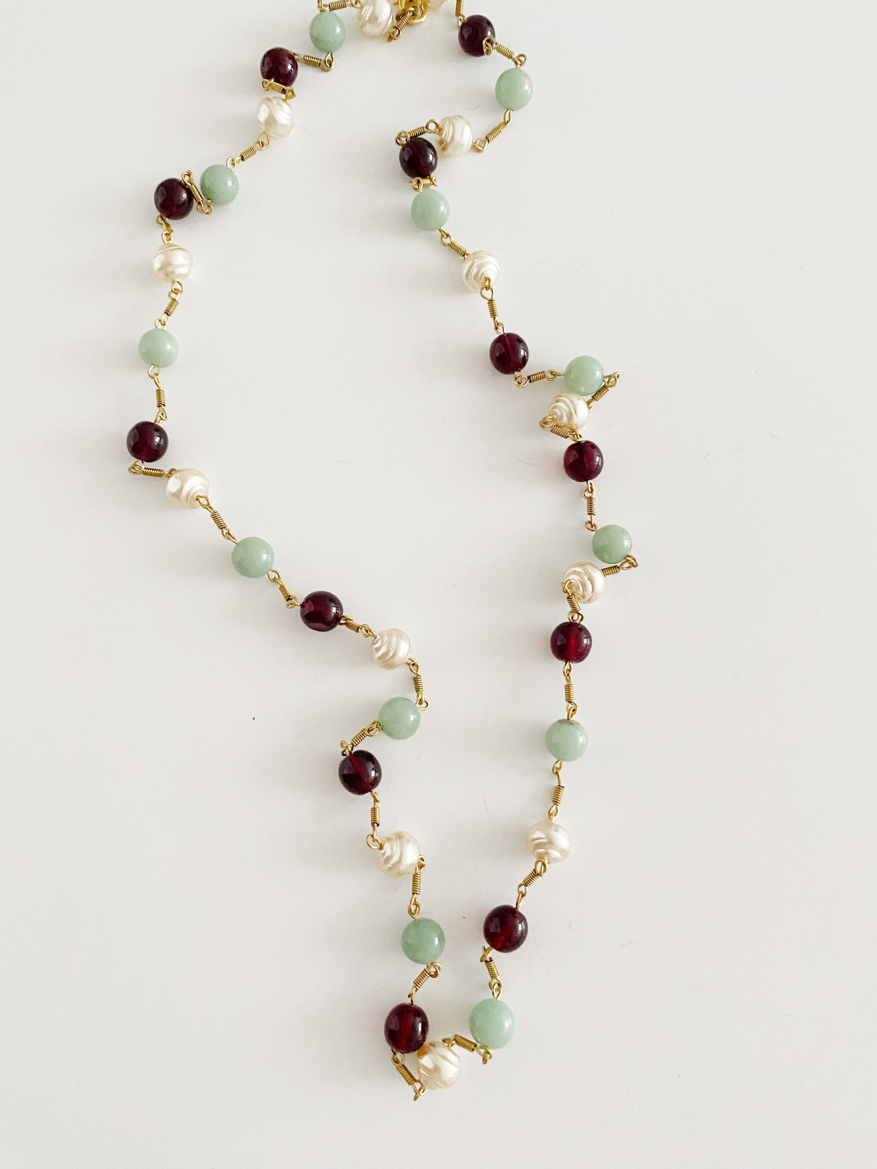 Collier vintage No.92