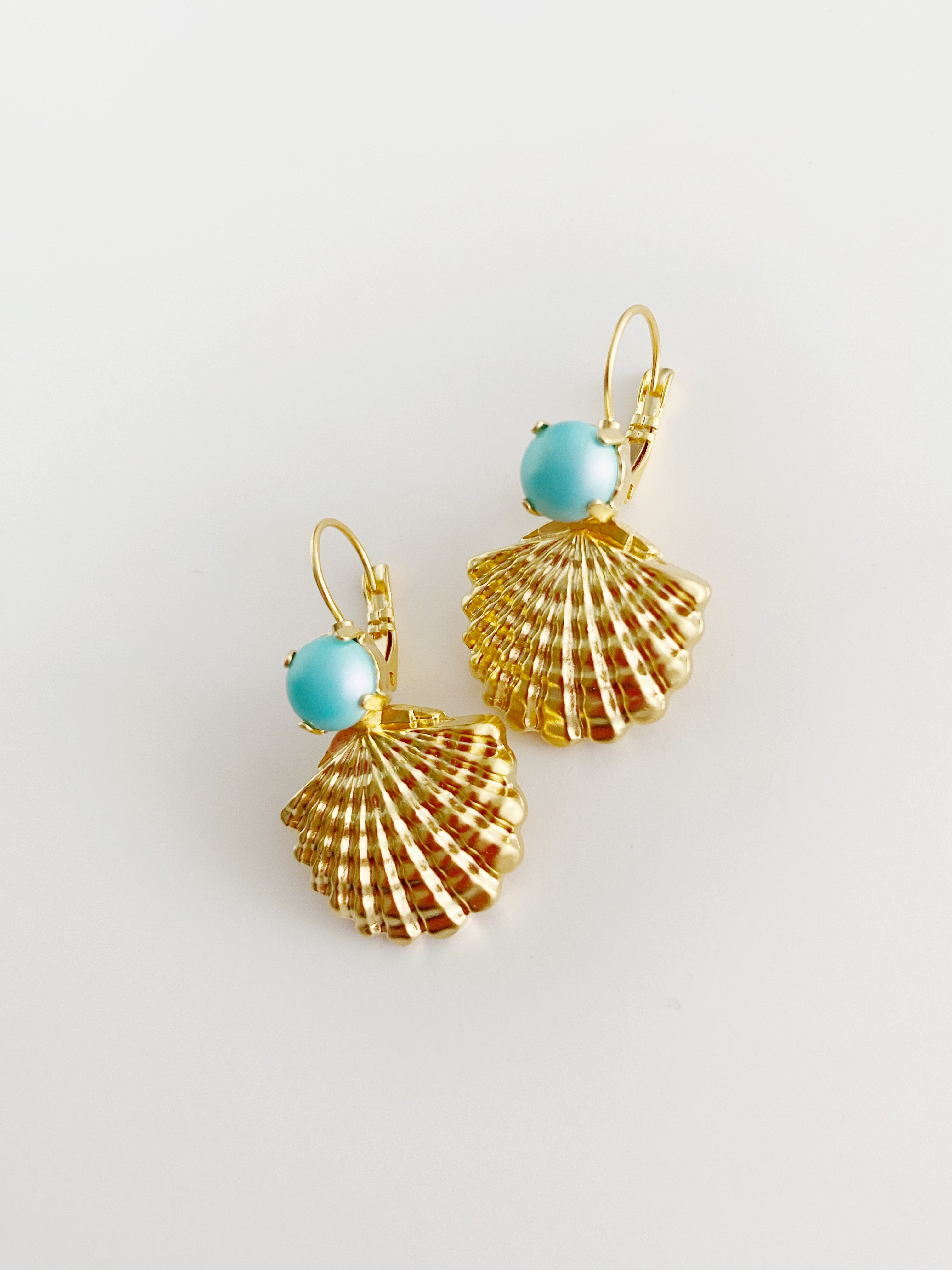 Boucles d'oreilles Aqua Lily \ perle turquoise