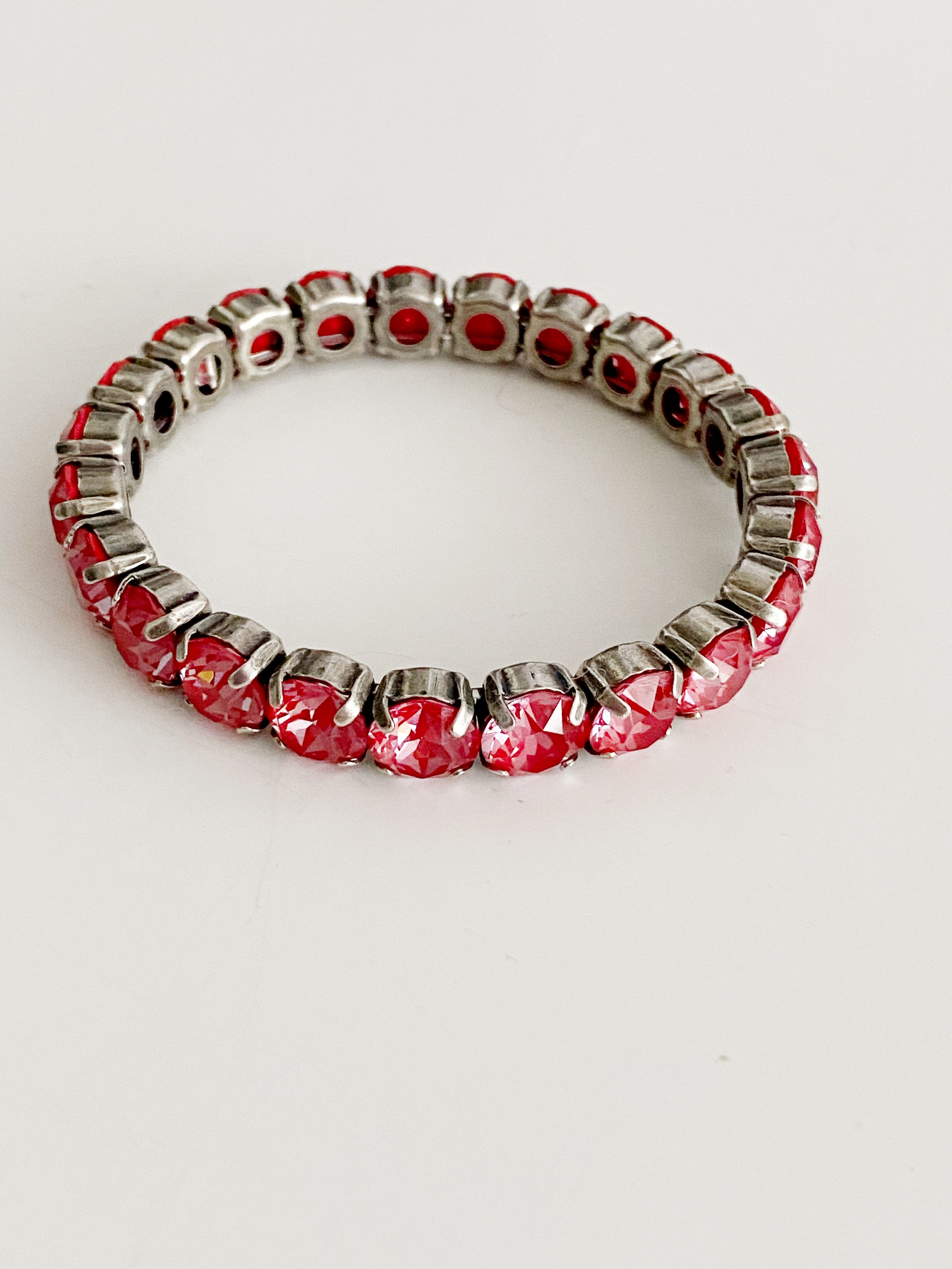 Bracelet élastique Rouge romance à Milan