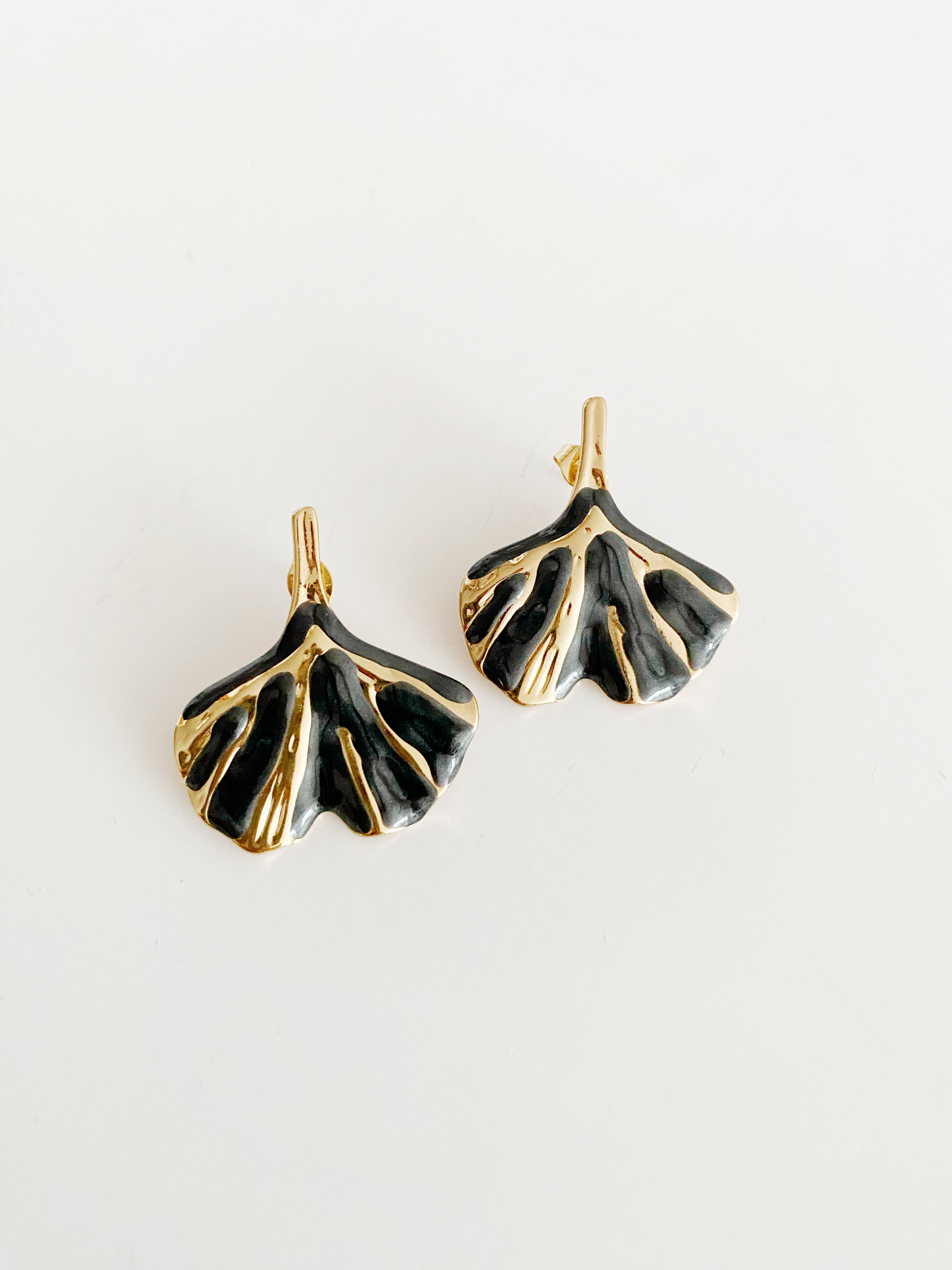 Boucles d'oreilles Akina \ black