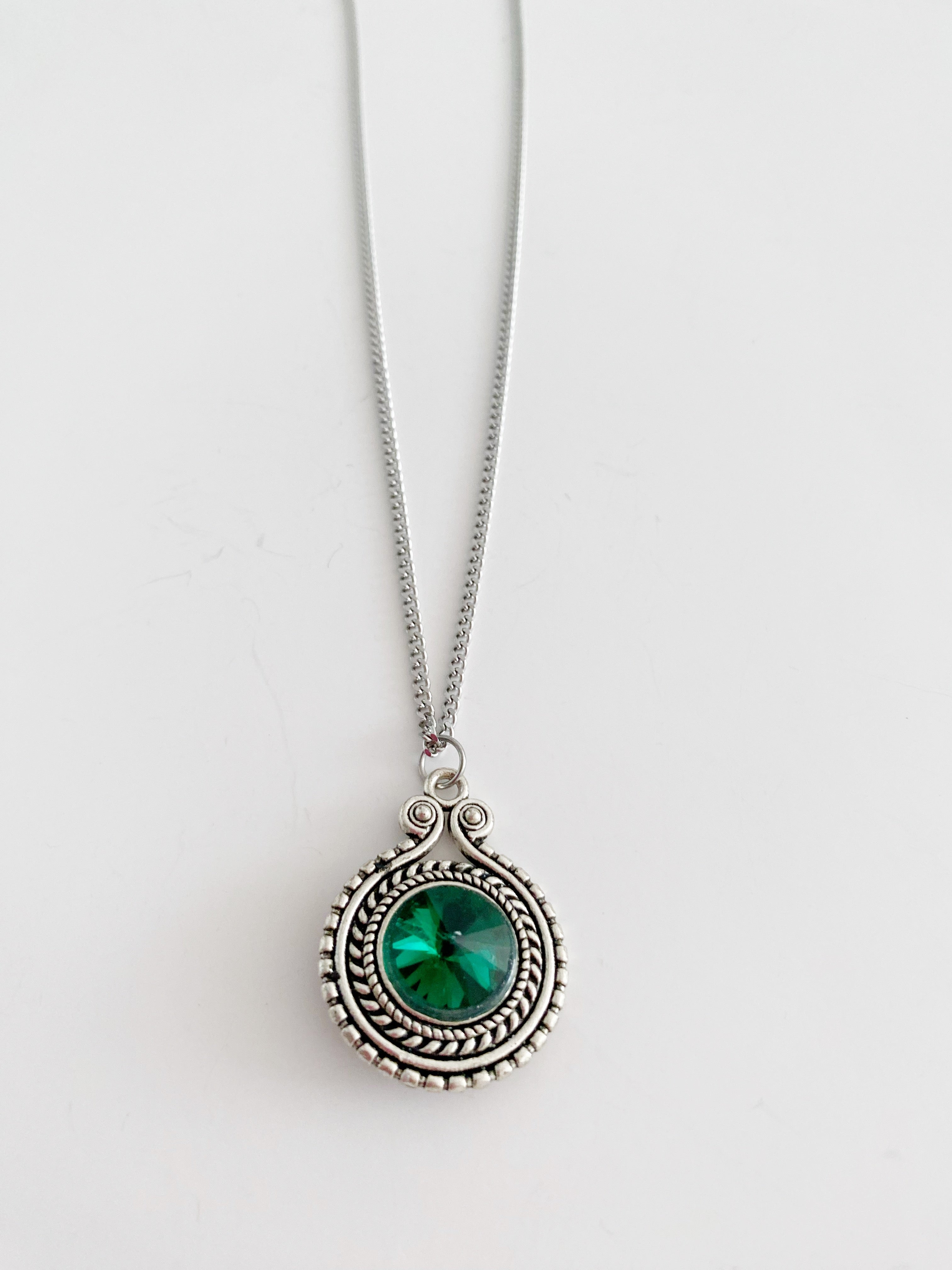 Collier pendentif Sana