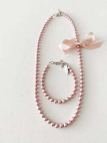 Collier Erin